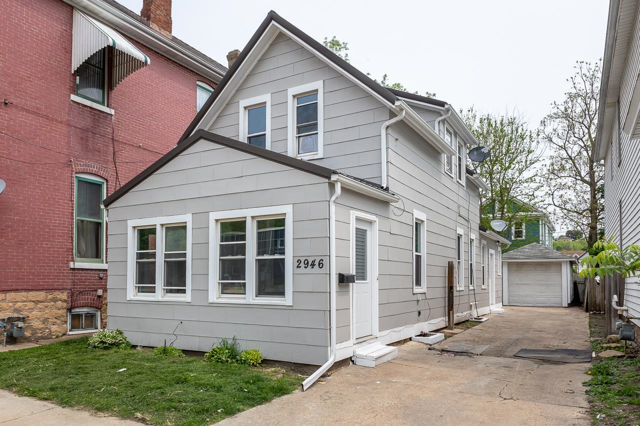 2946 Central Avenue