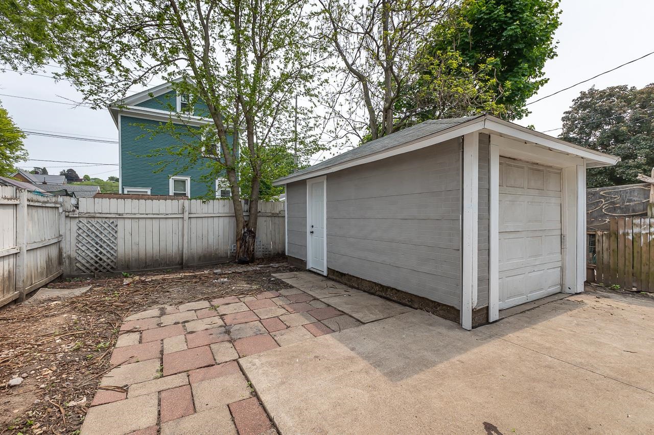 2946 Central Avenue