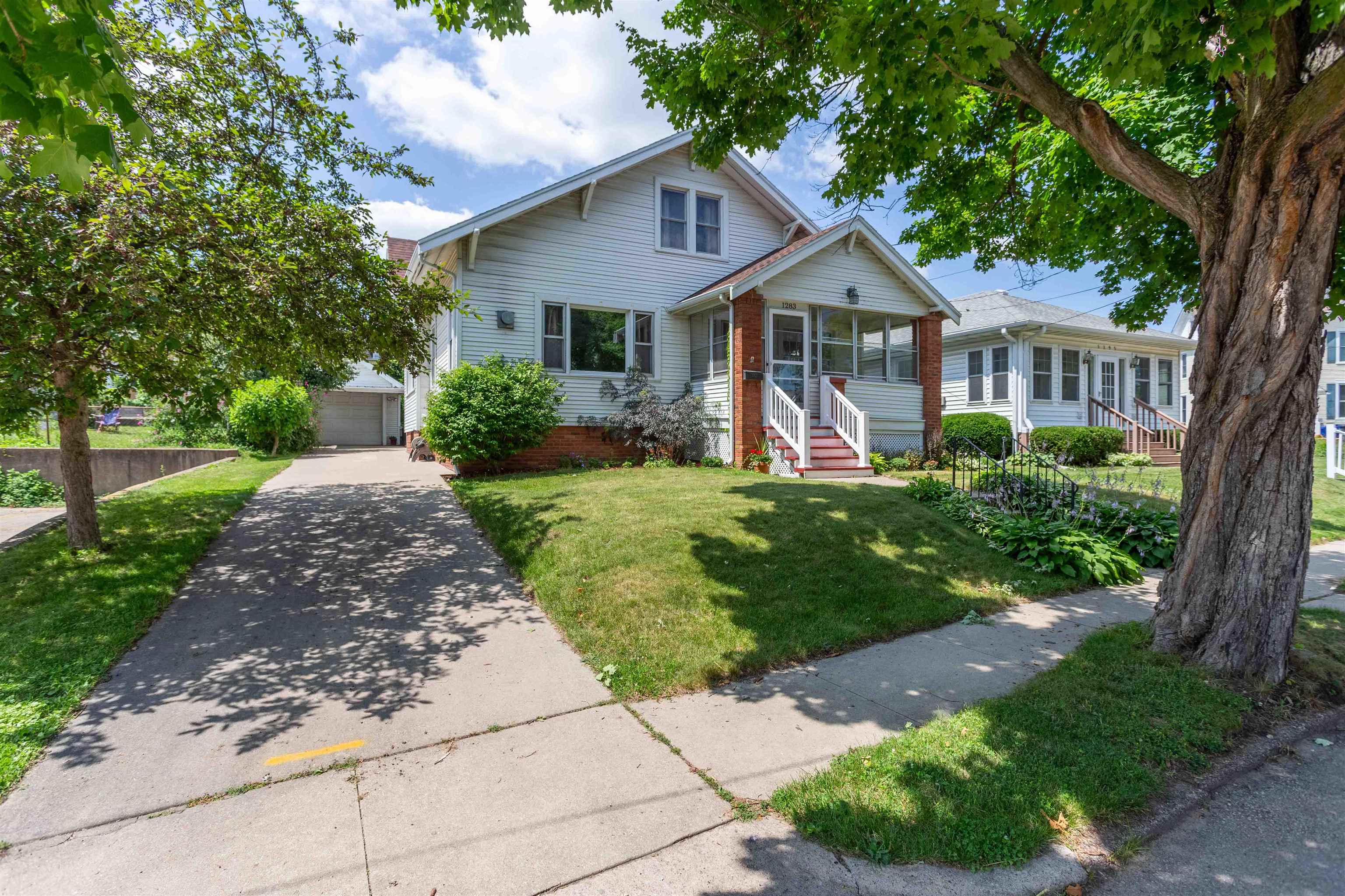 1283 N. Algona Street