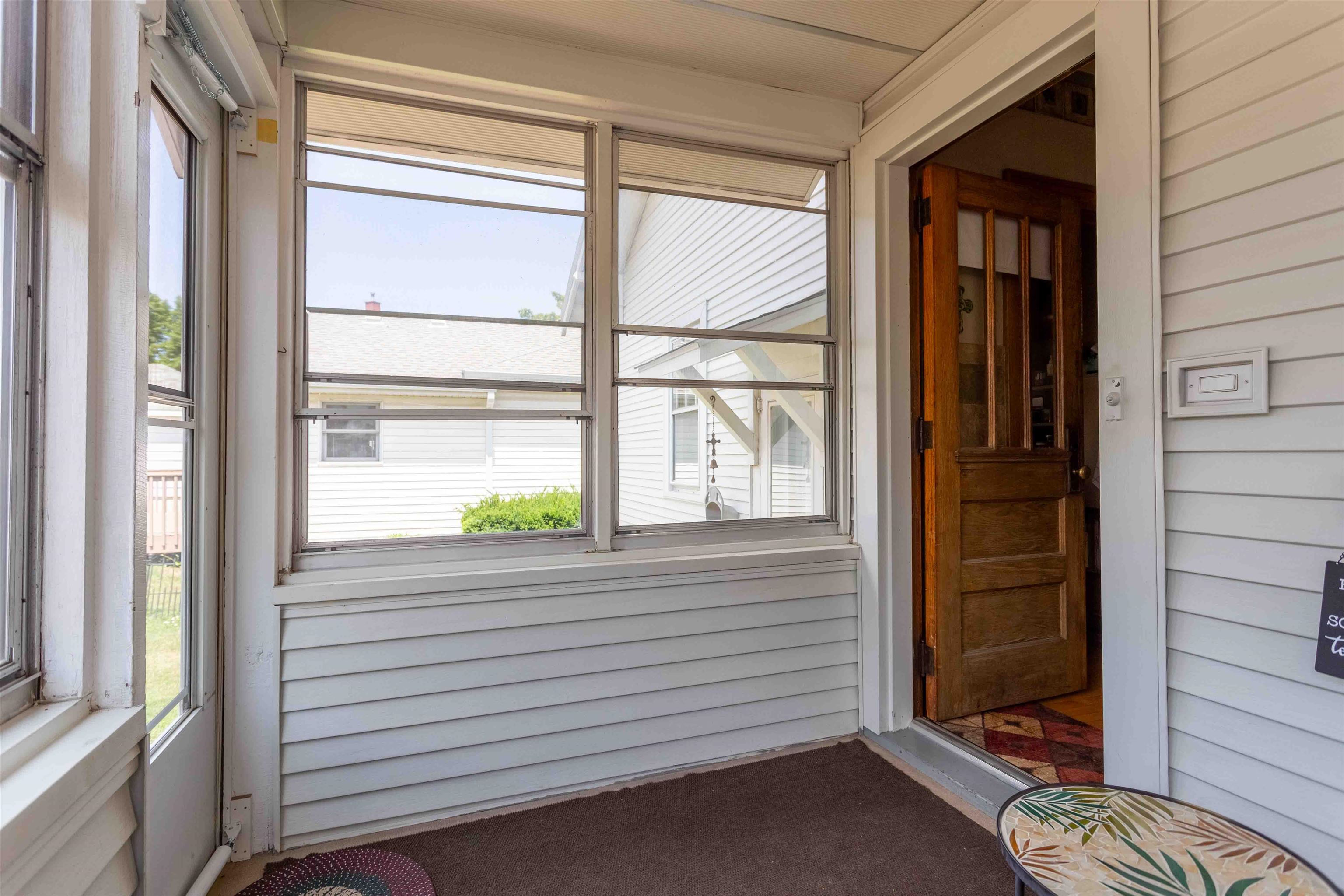 1283 N. Algona Street
