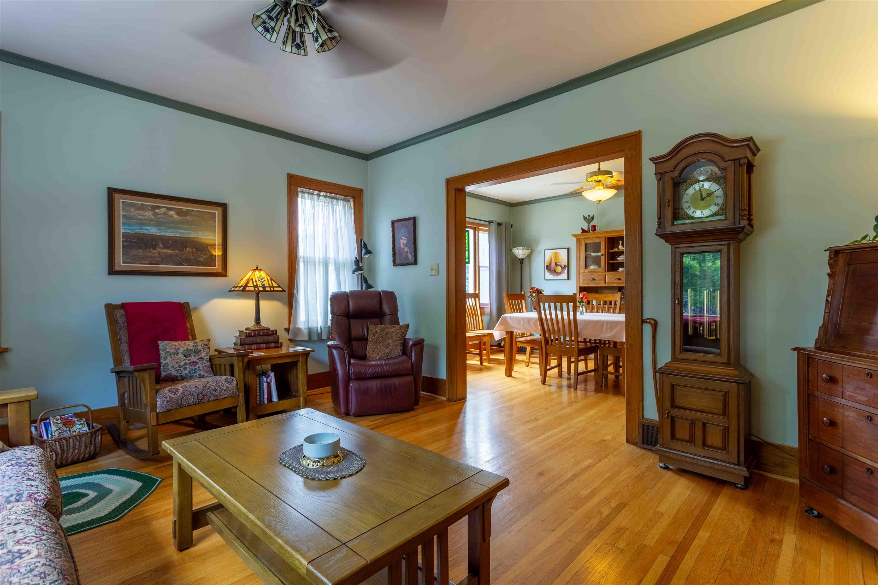 1283 N. Algona Street