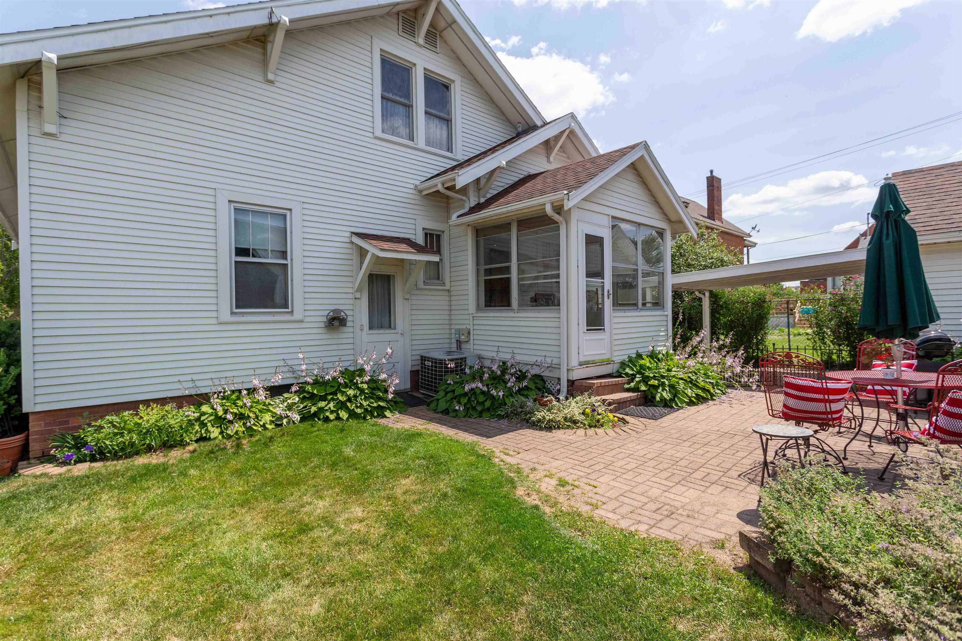 1283 N. Algona Street