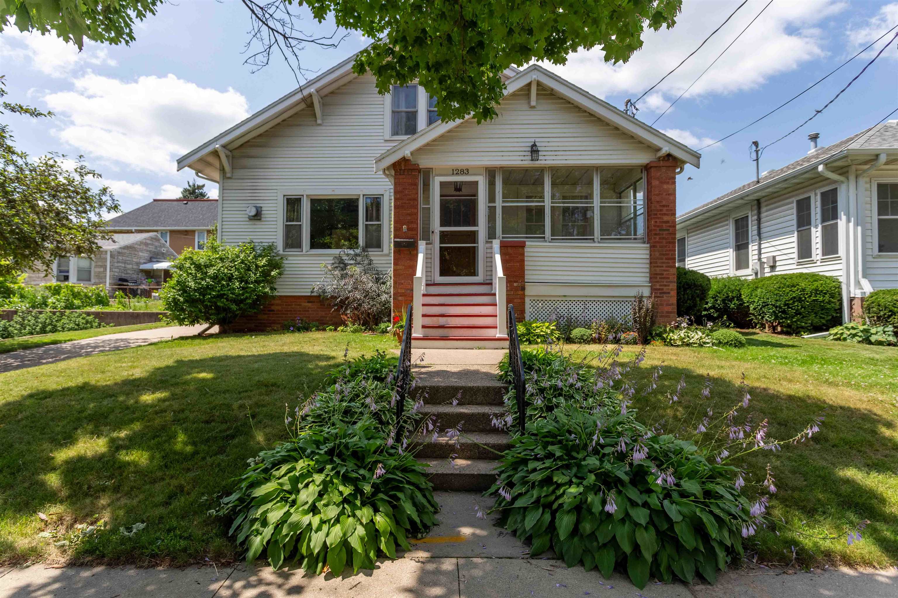 1283 N. Algona Street