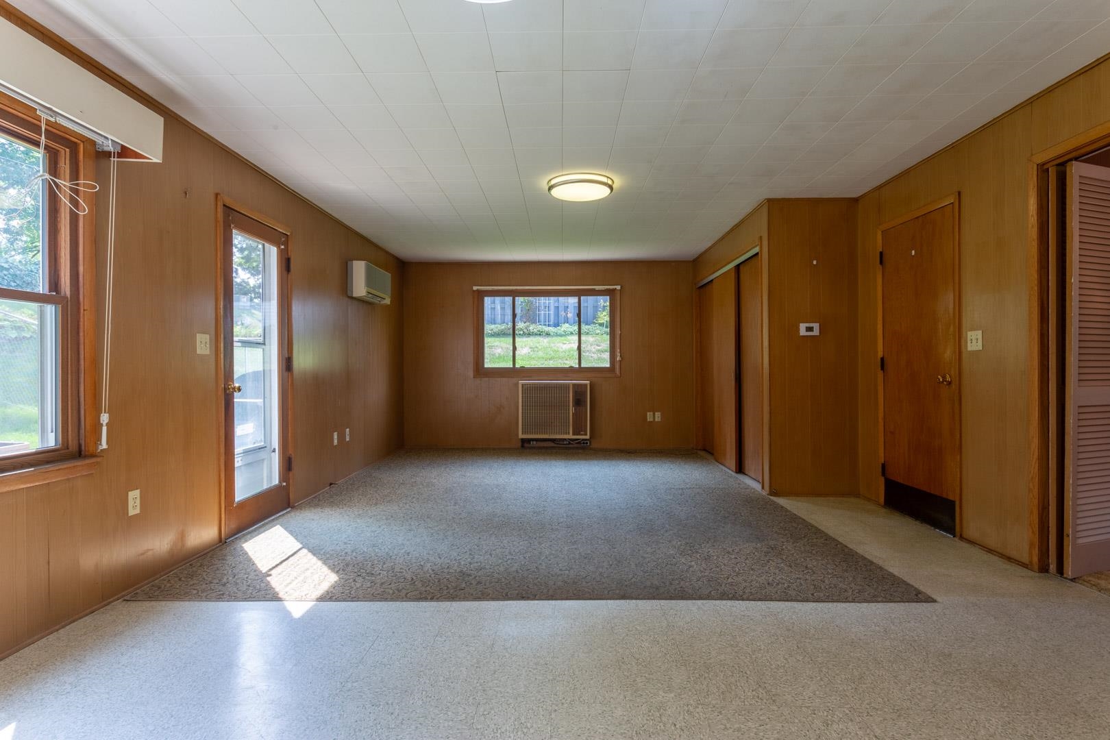 1955 Jeffrey Drive