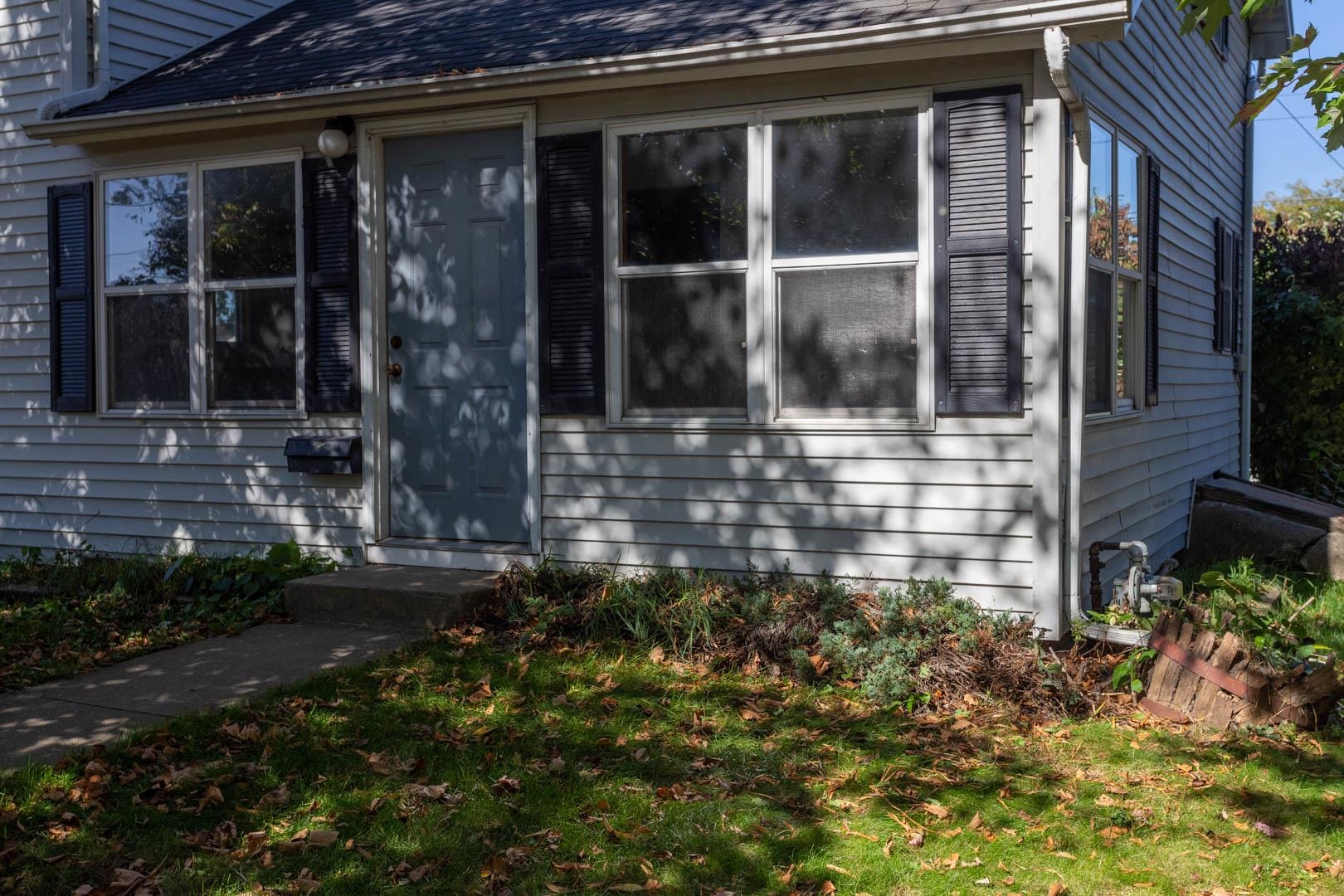 205 4th Avenue Unit: NE
