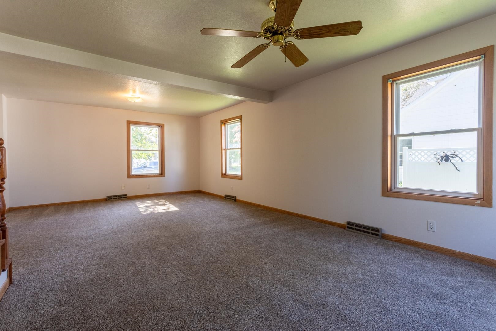 205 4th Avenue Unit: NE