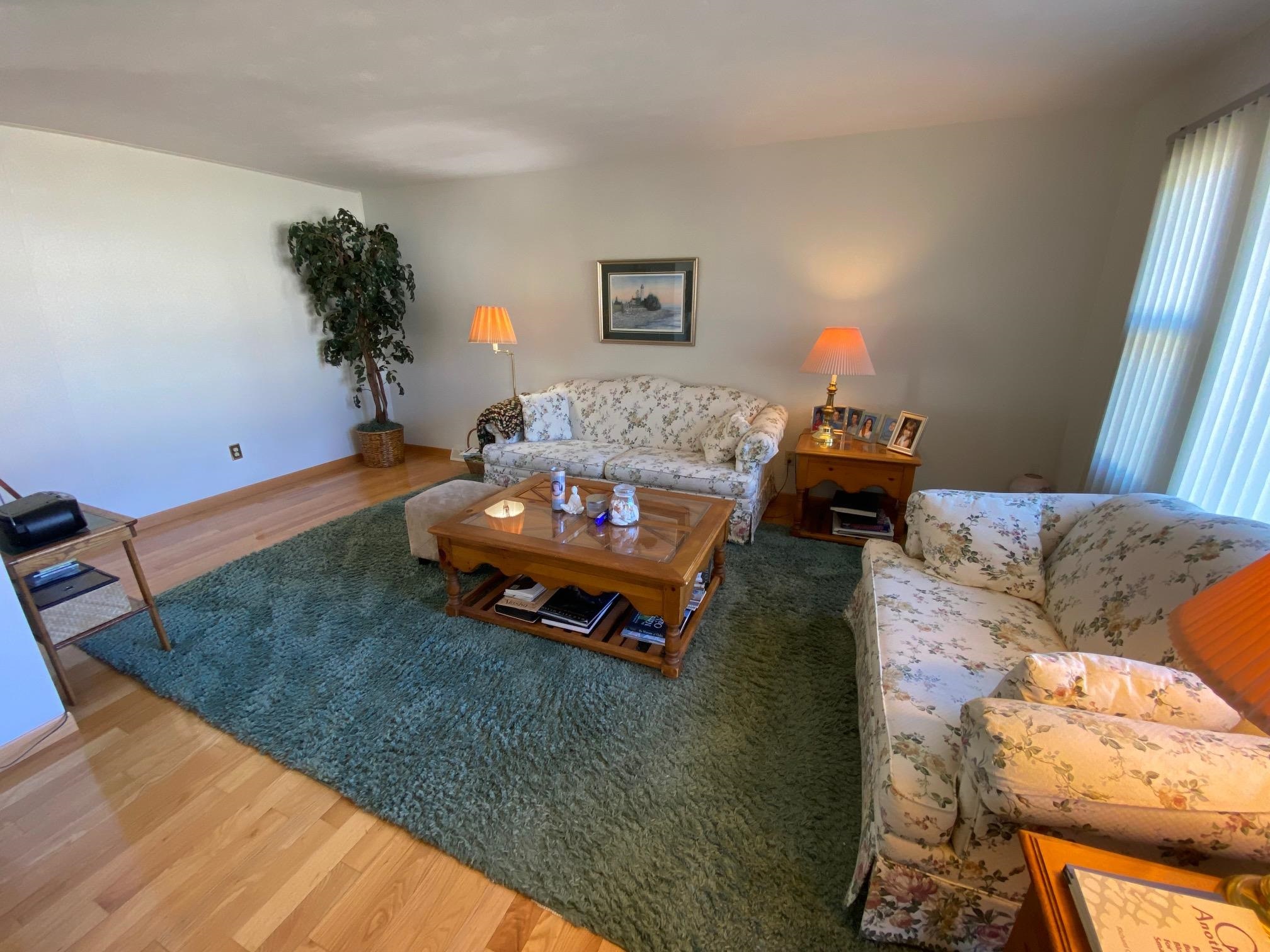 2230 Chippewa Drive