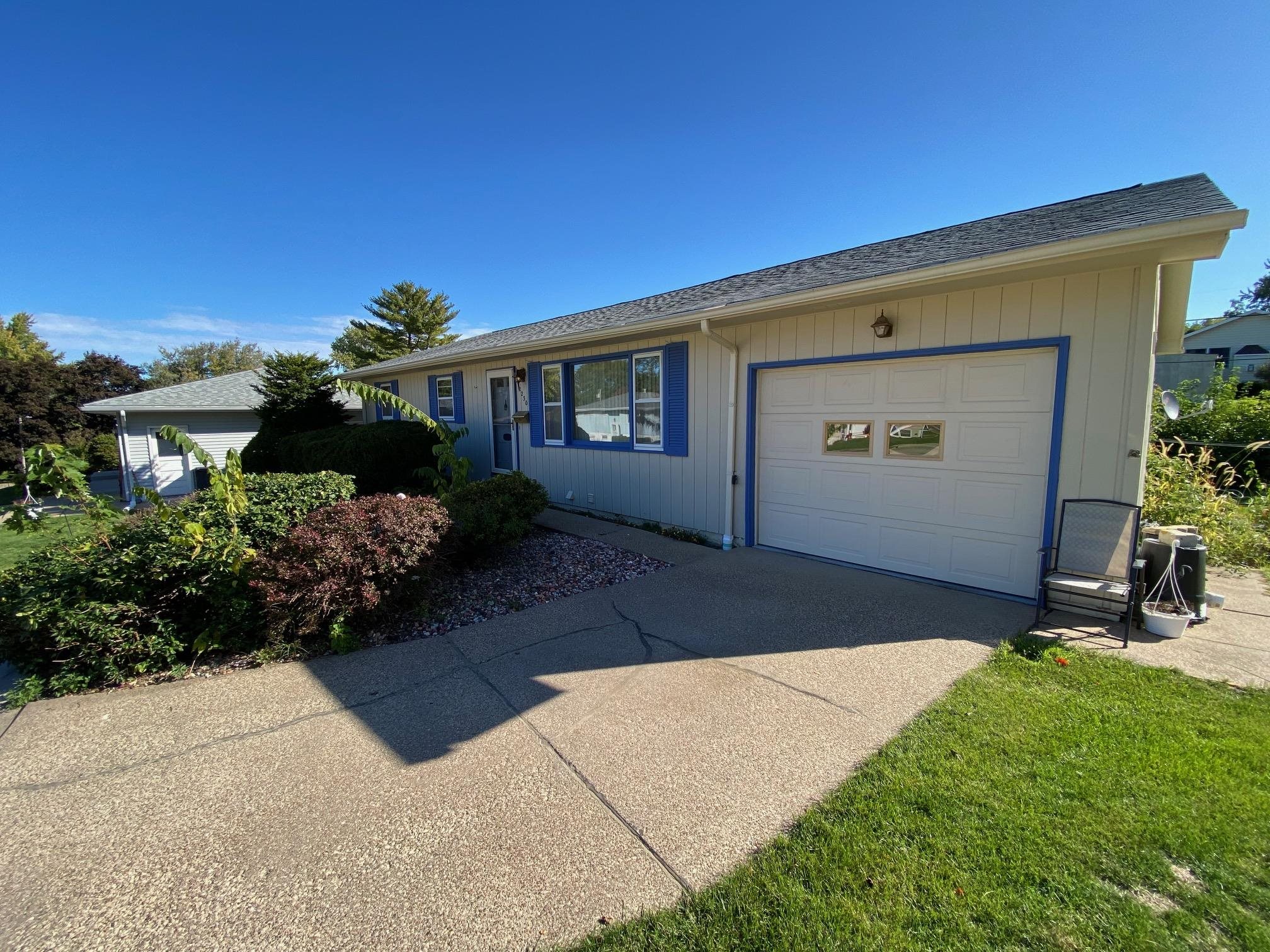 2230 Chippewa Drive