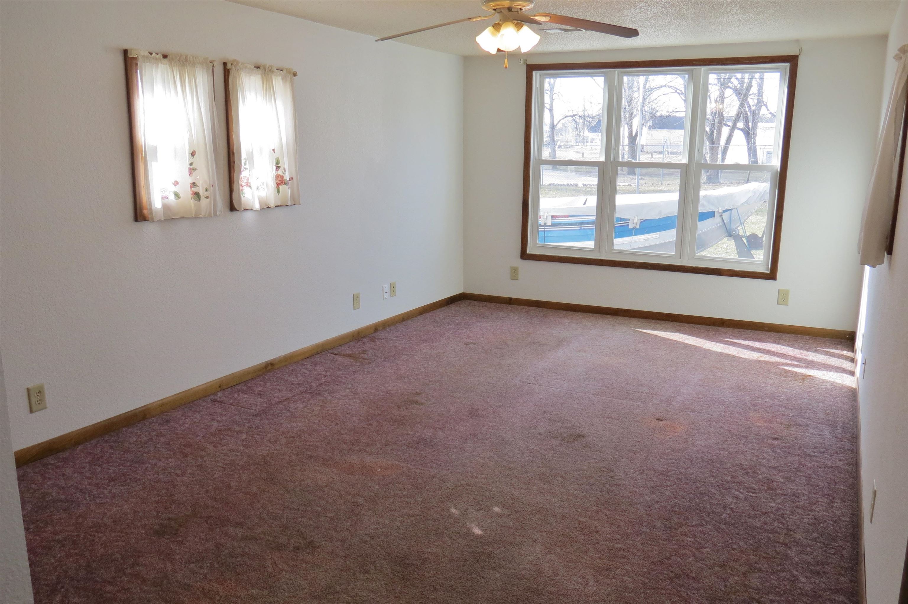 907 Kathey Drive