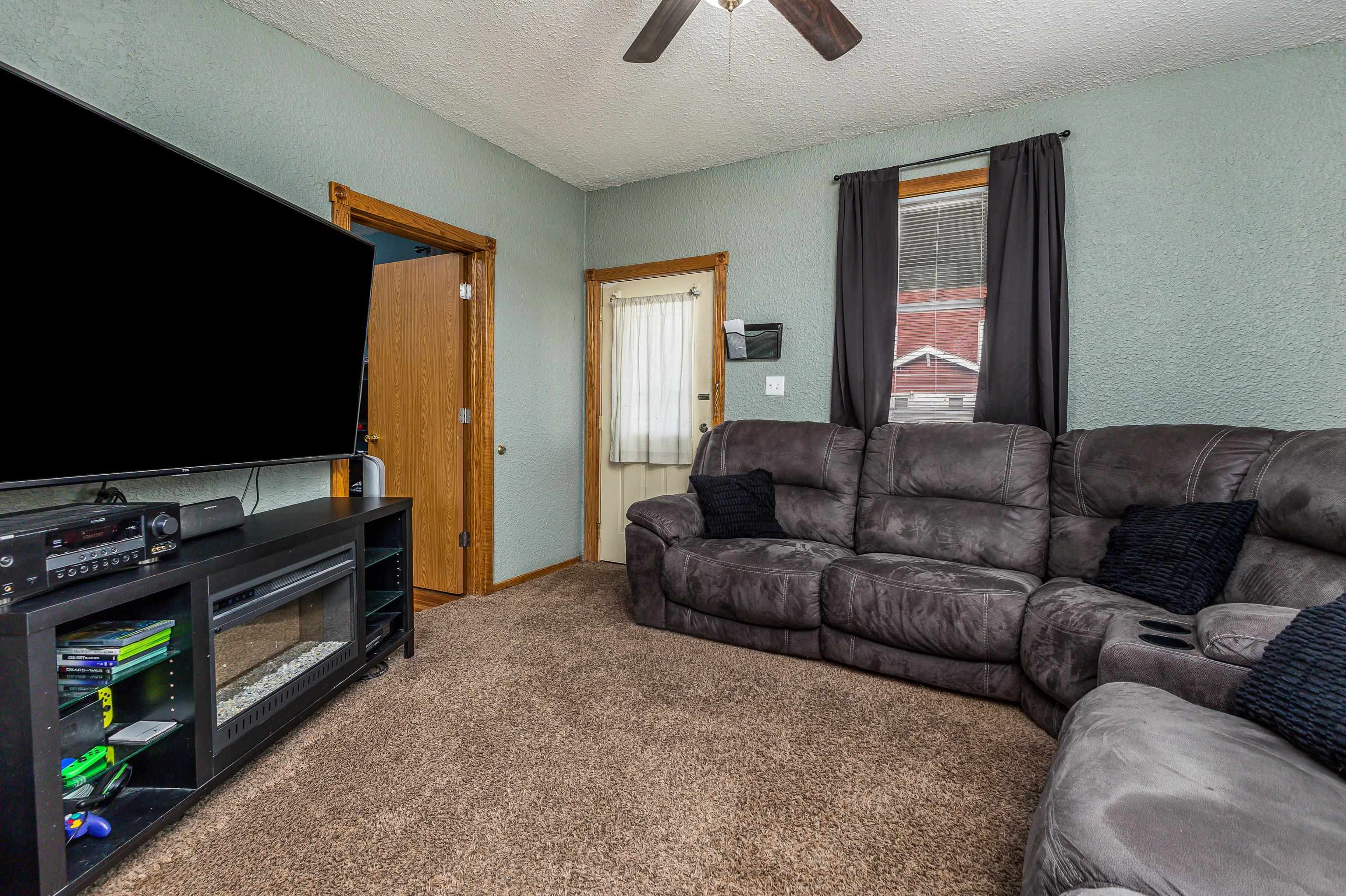 2523 Washington Street