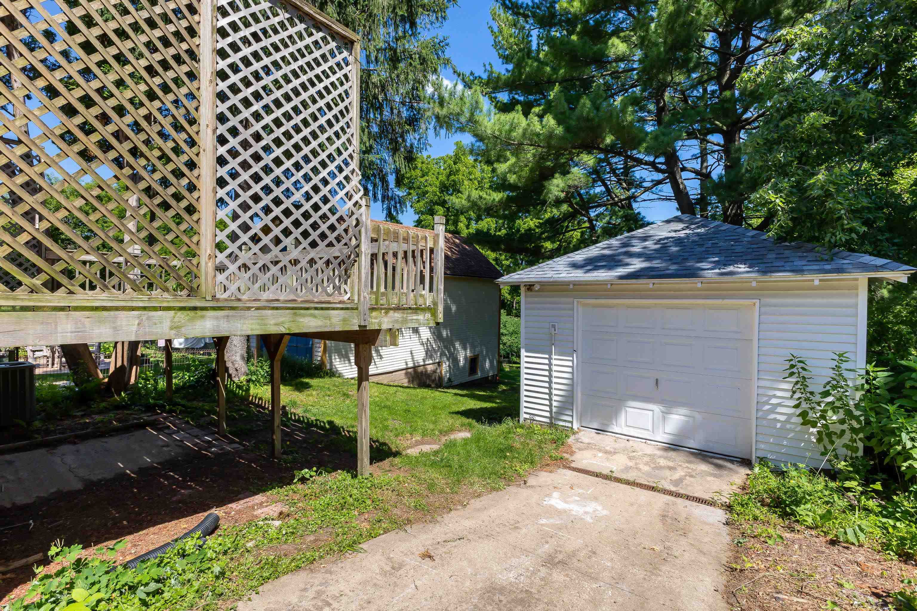 725 Clarke Drive