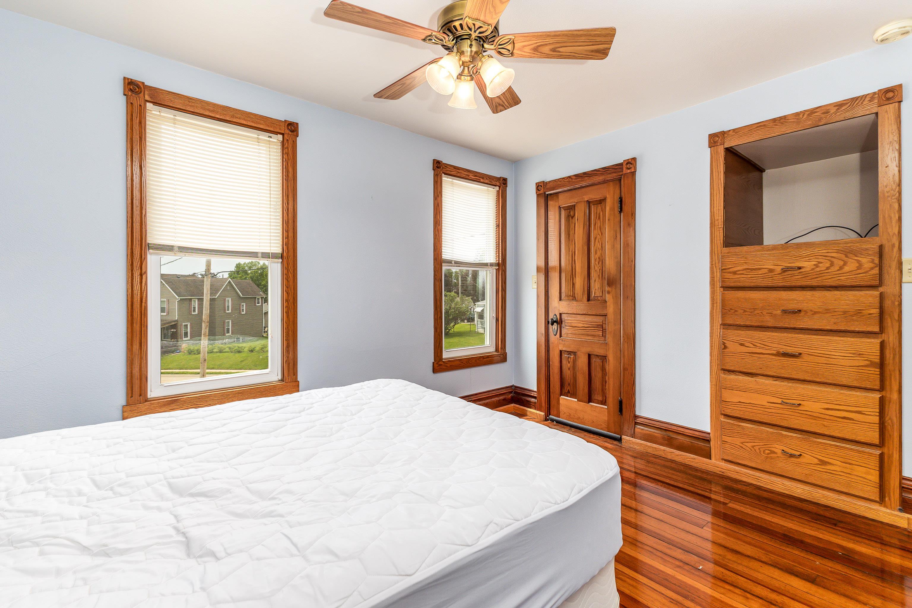701 Groveland Place