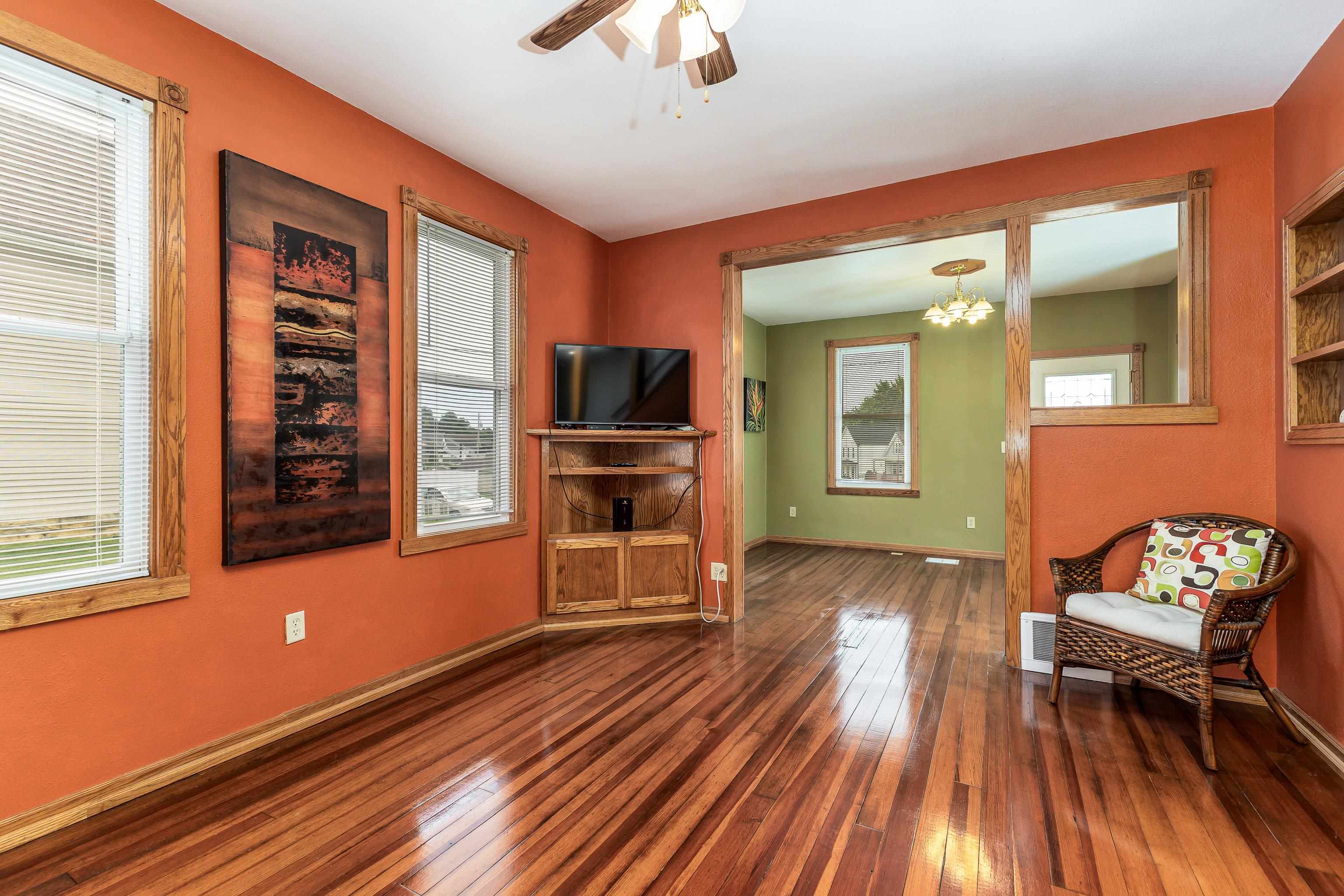 701 Groveland Place