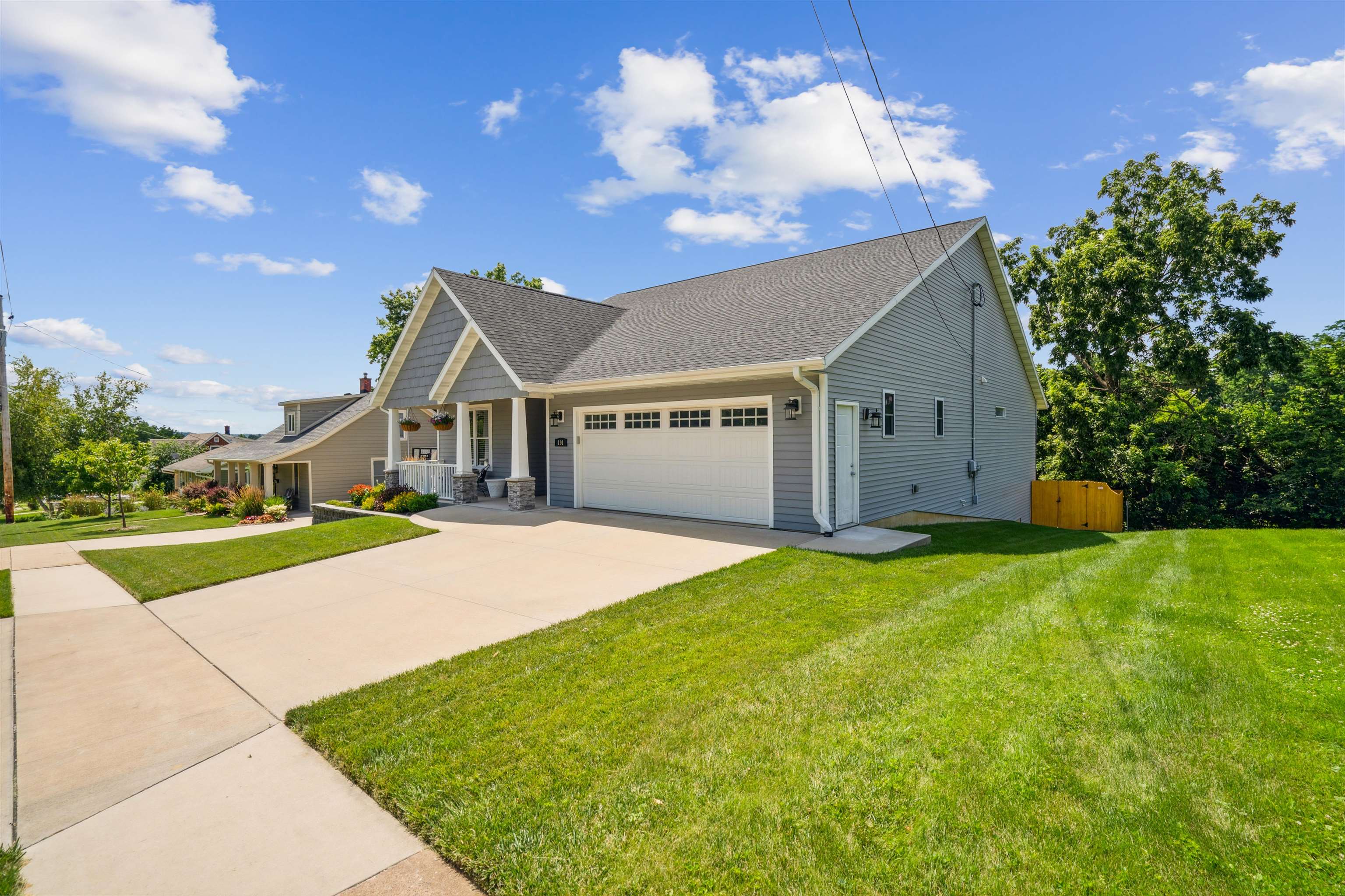 191 Julien Drive