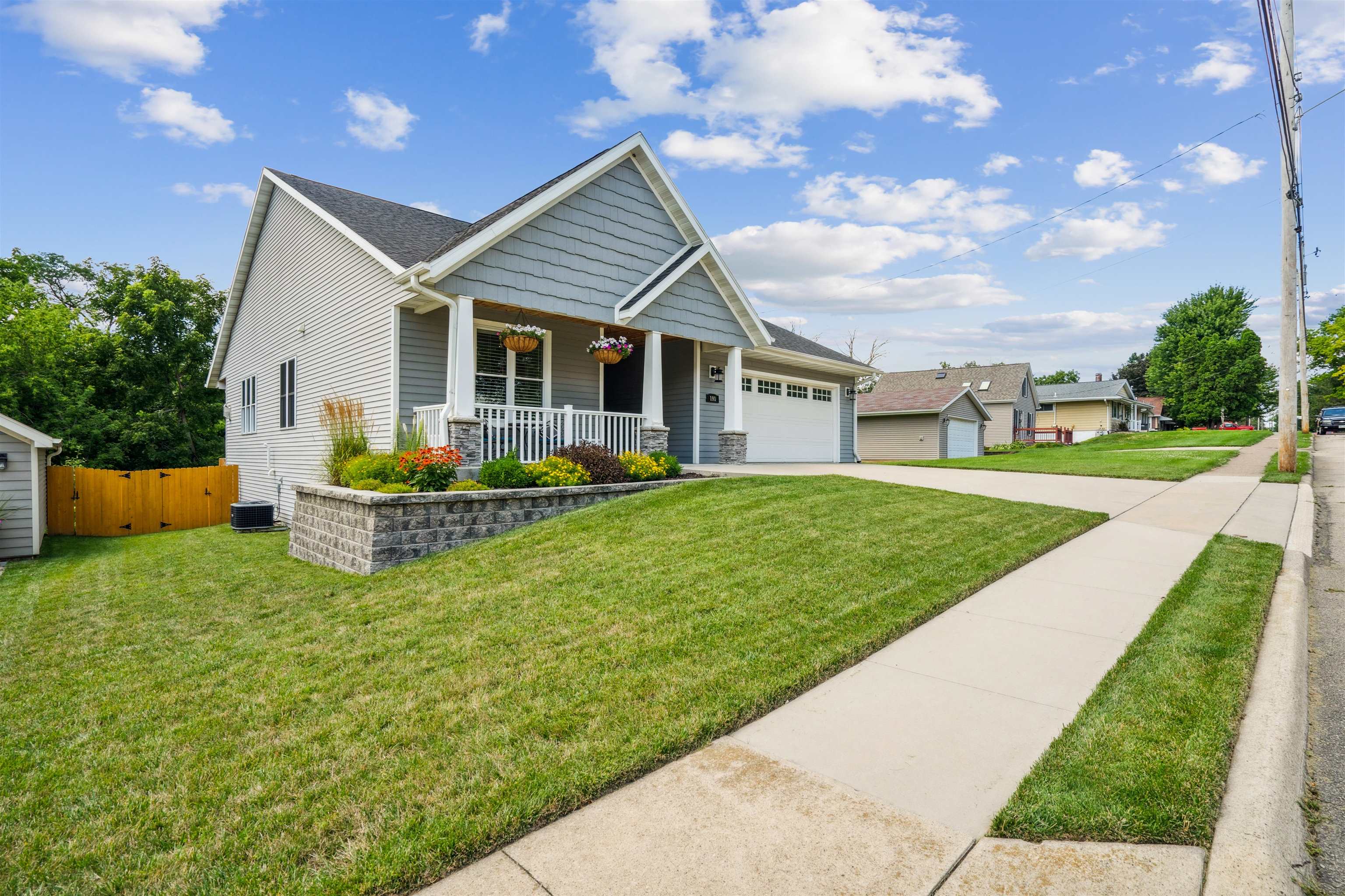 191 Julien Drive