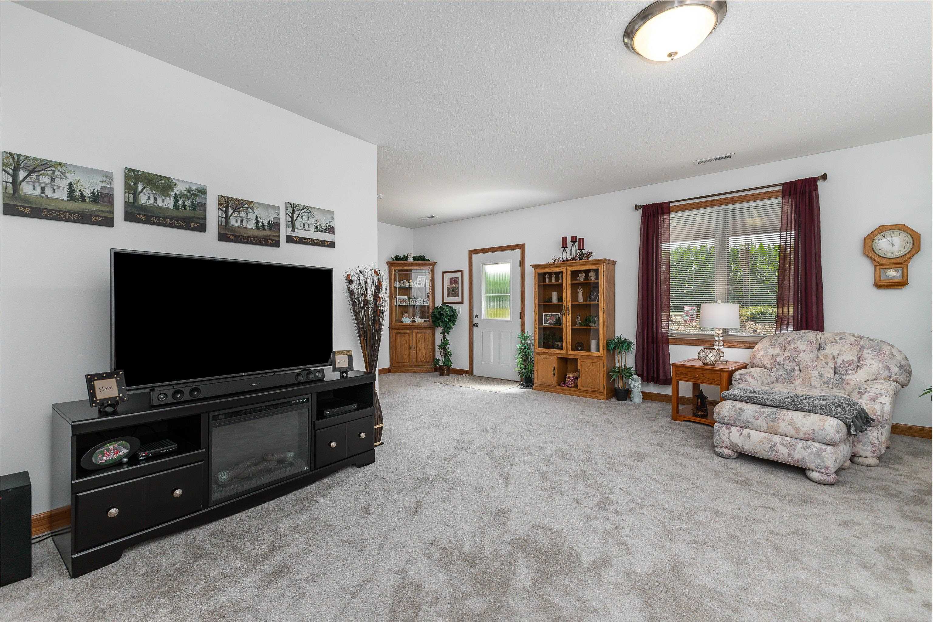 2175 Comanche Drive