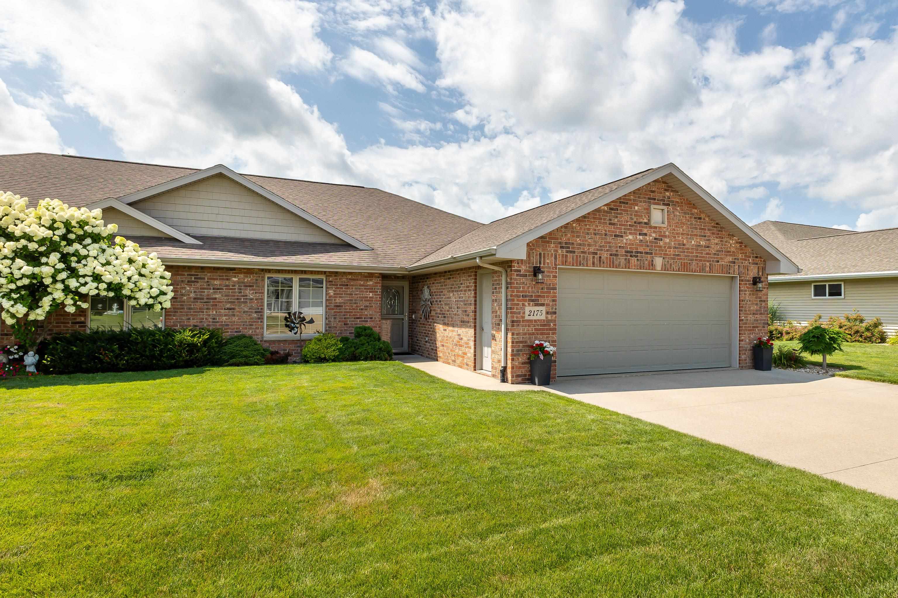 2175 Comanche Drive
