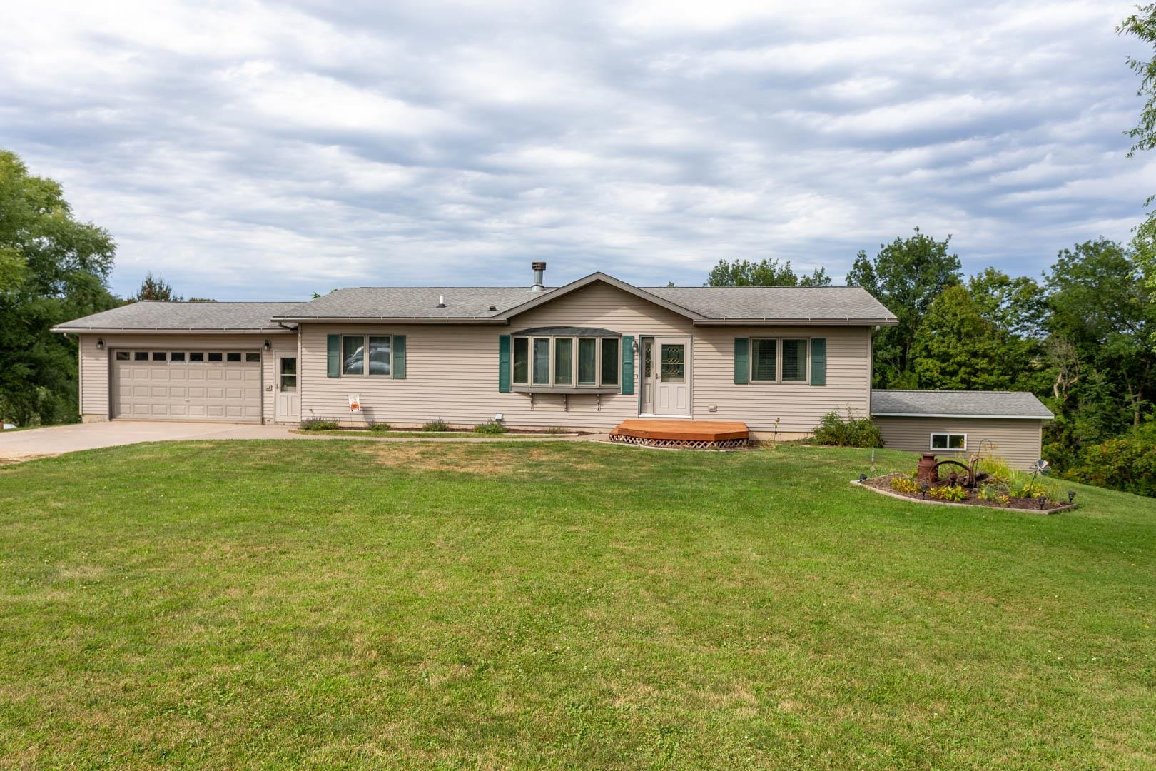 8498 Whispering Bluffs Lane