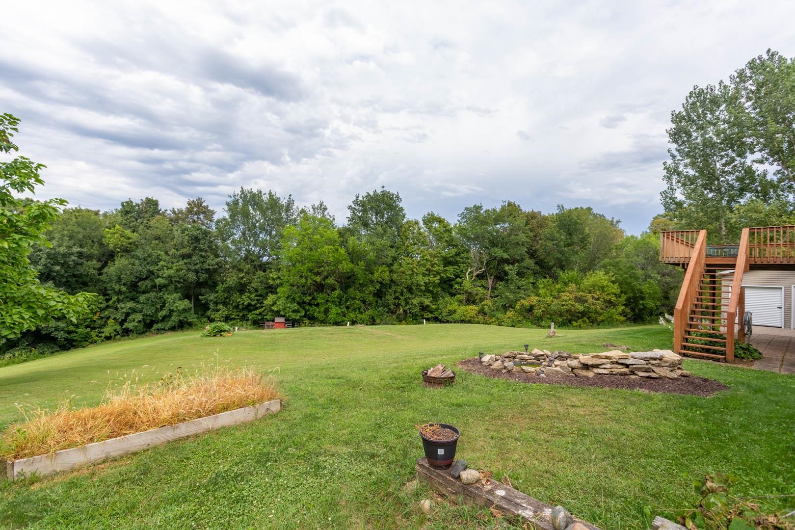 8498 Whispering Bluffs Lane
