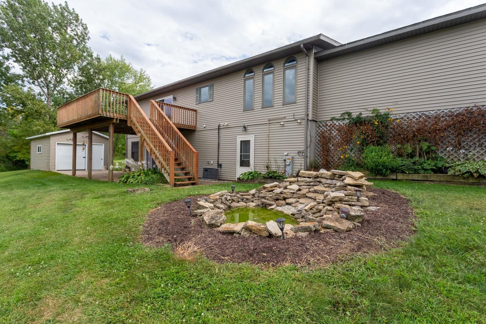8498 Whispering Bluffs Lane