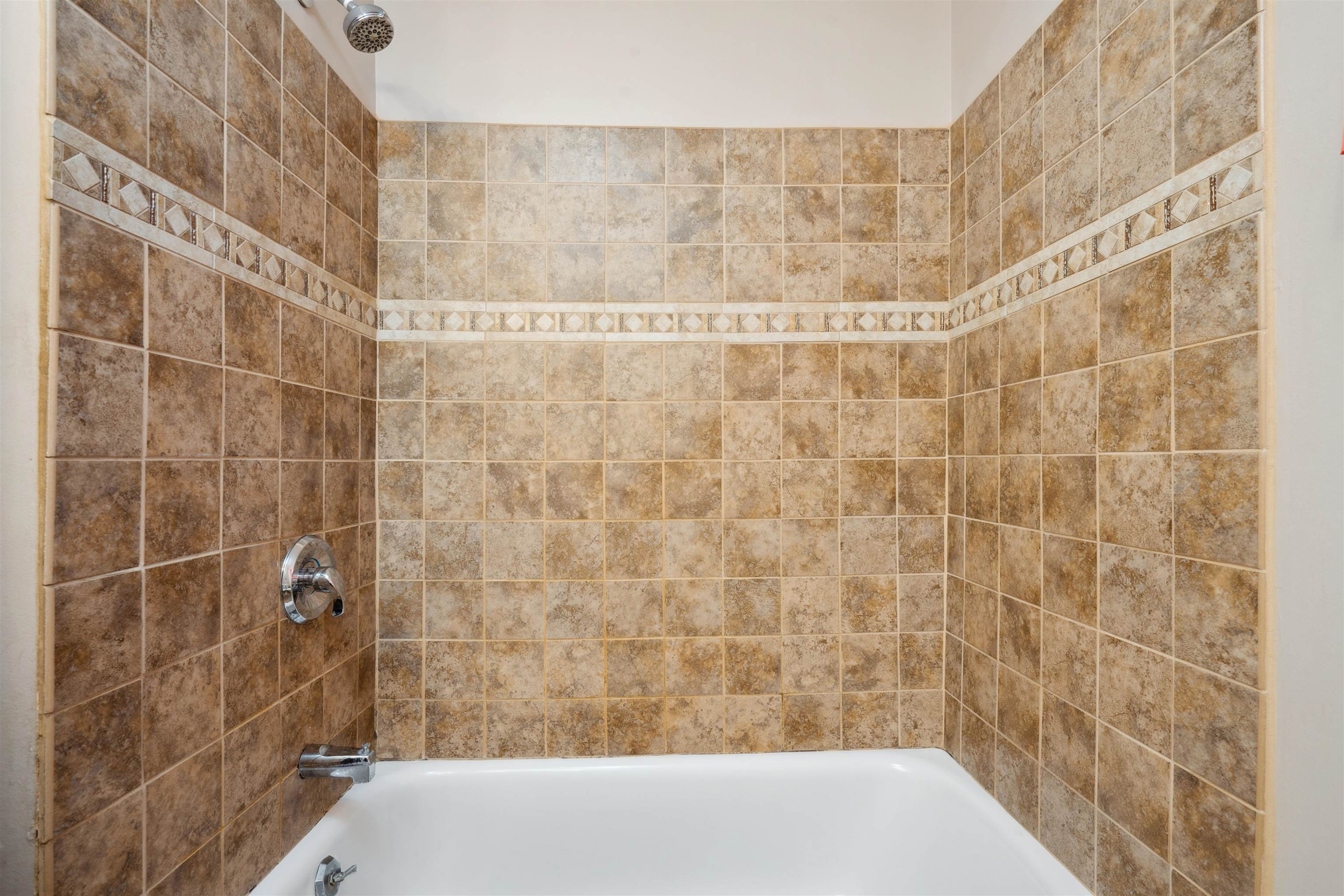 212 3rd Ave SW