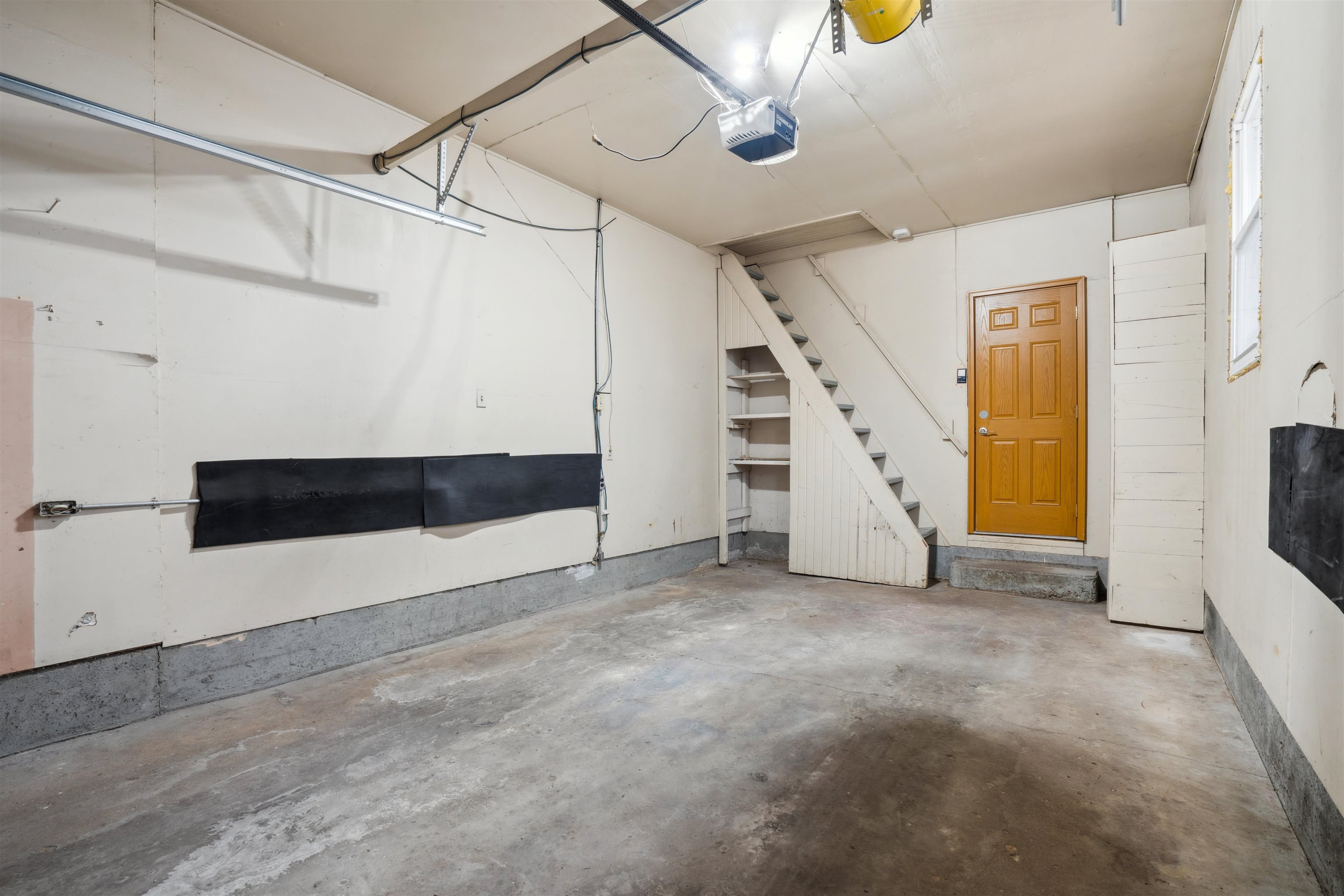 212 3rd Ave SW