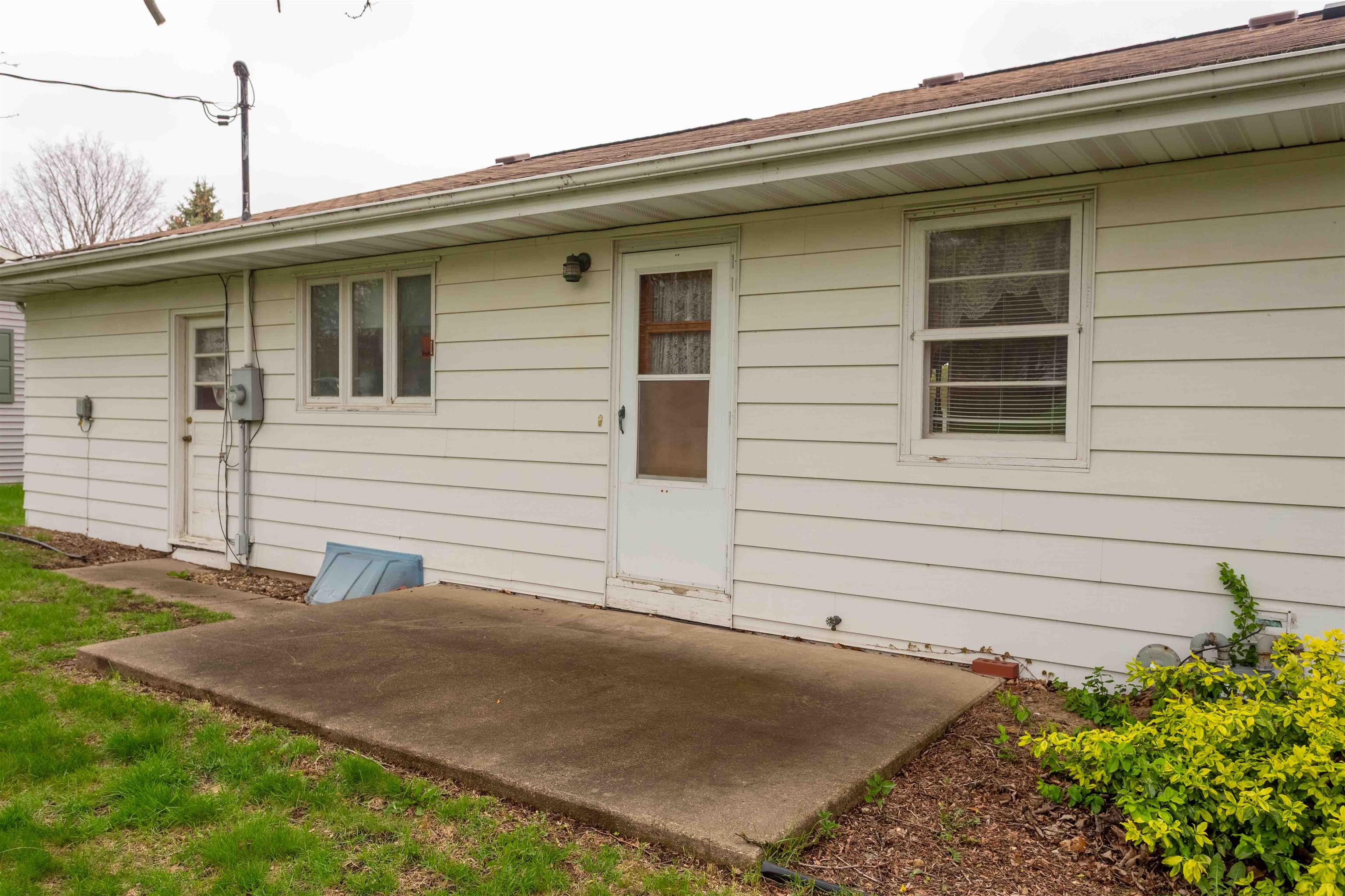 1319 1st Avenue Unit: East