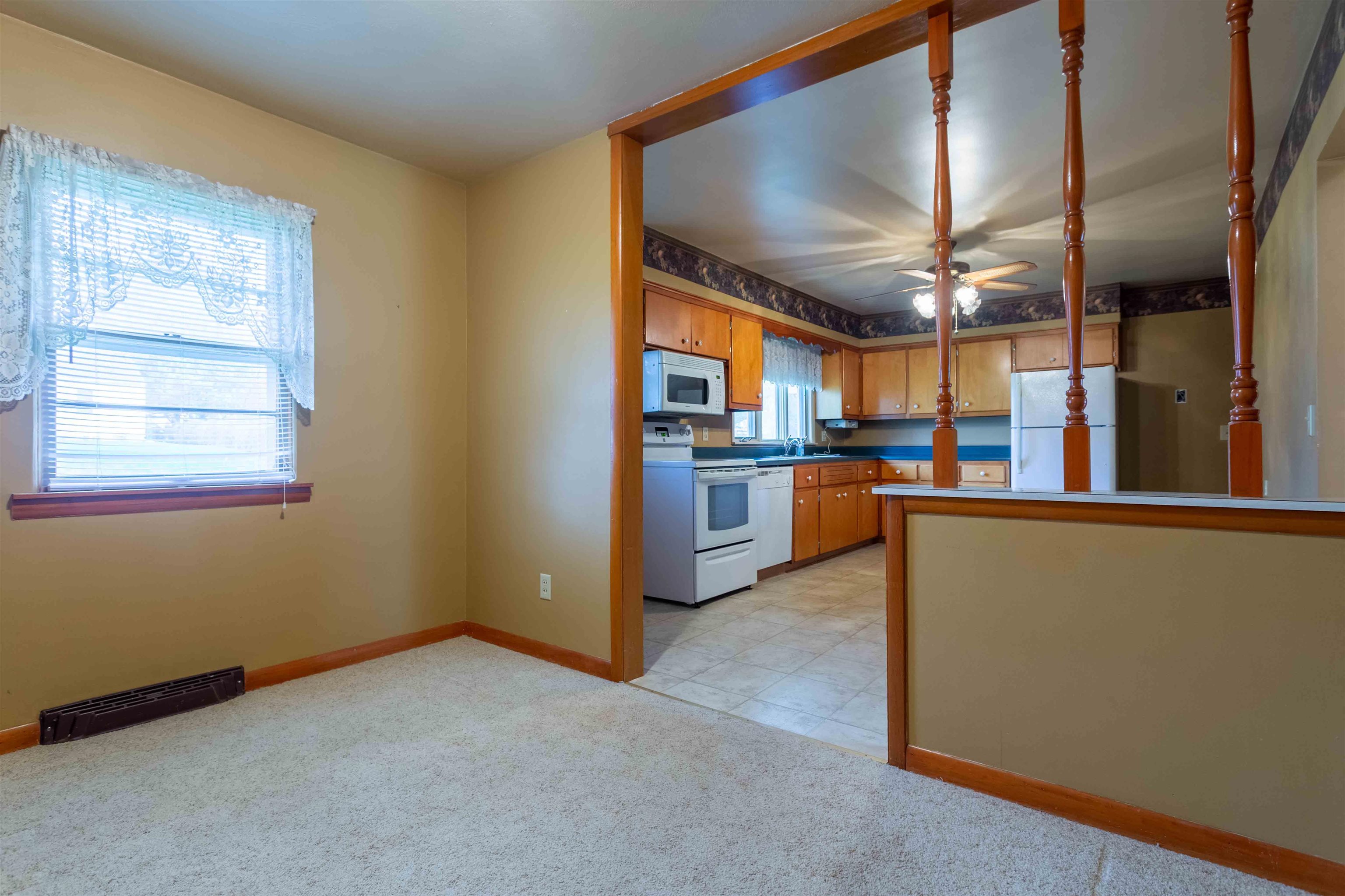 1319 1st Avenue Unit: East