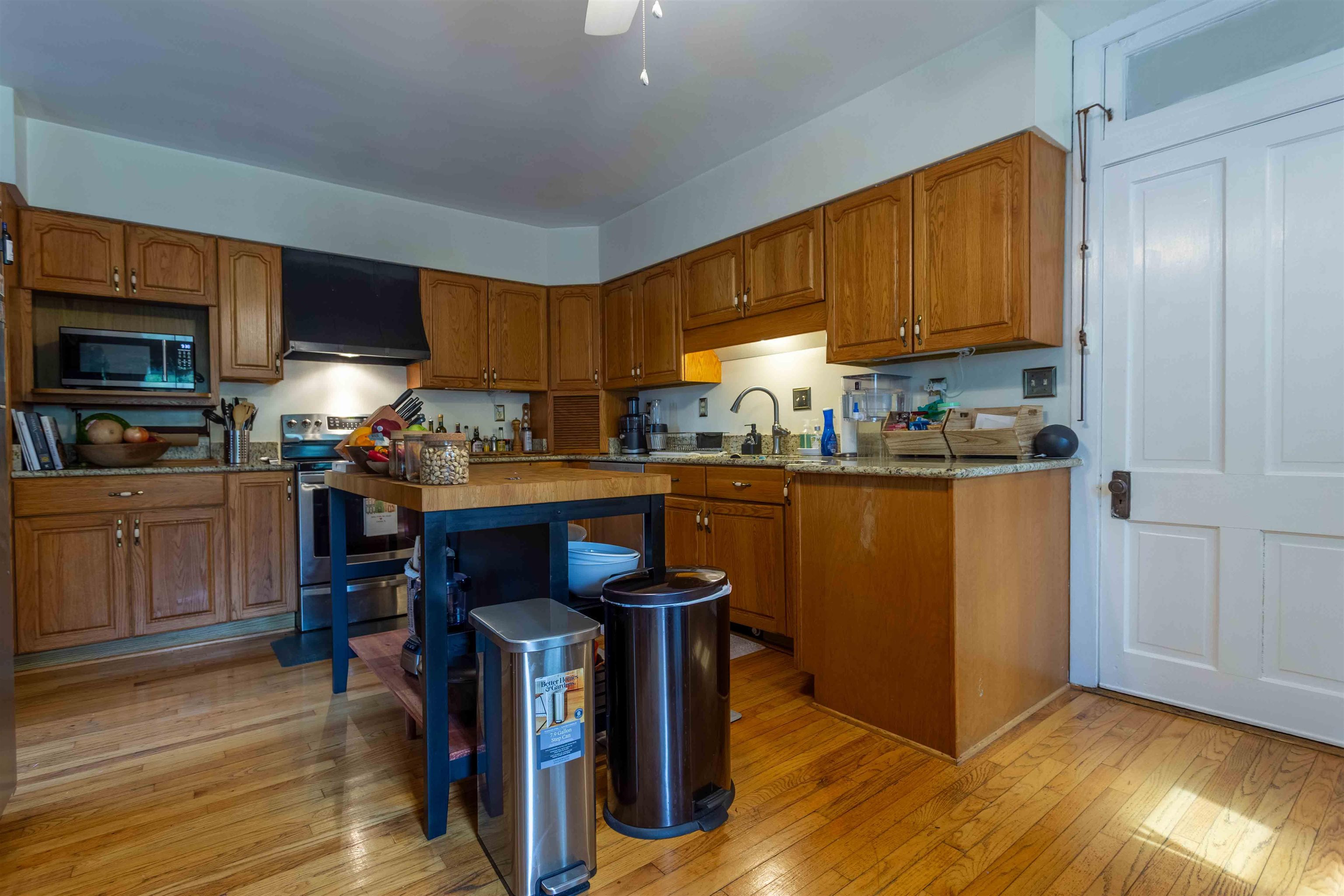 502 Dewey Avenue