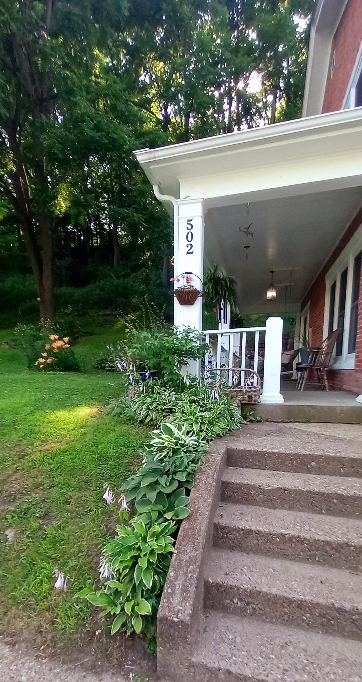 502 Dewey Avenue