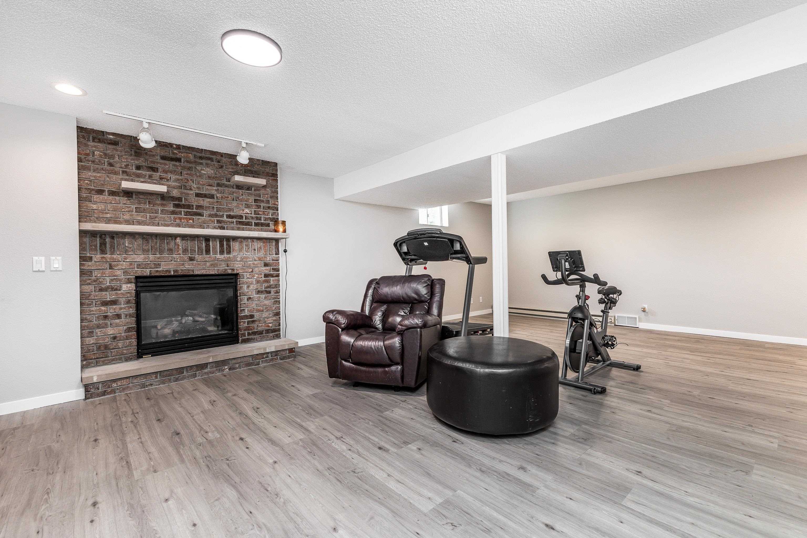 2285 Clydesdale Court