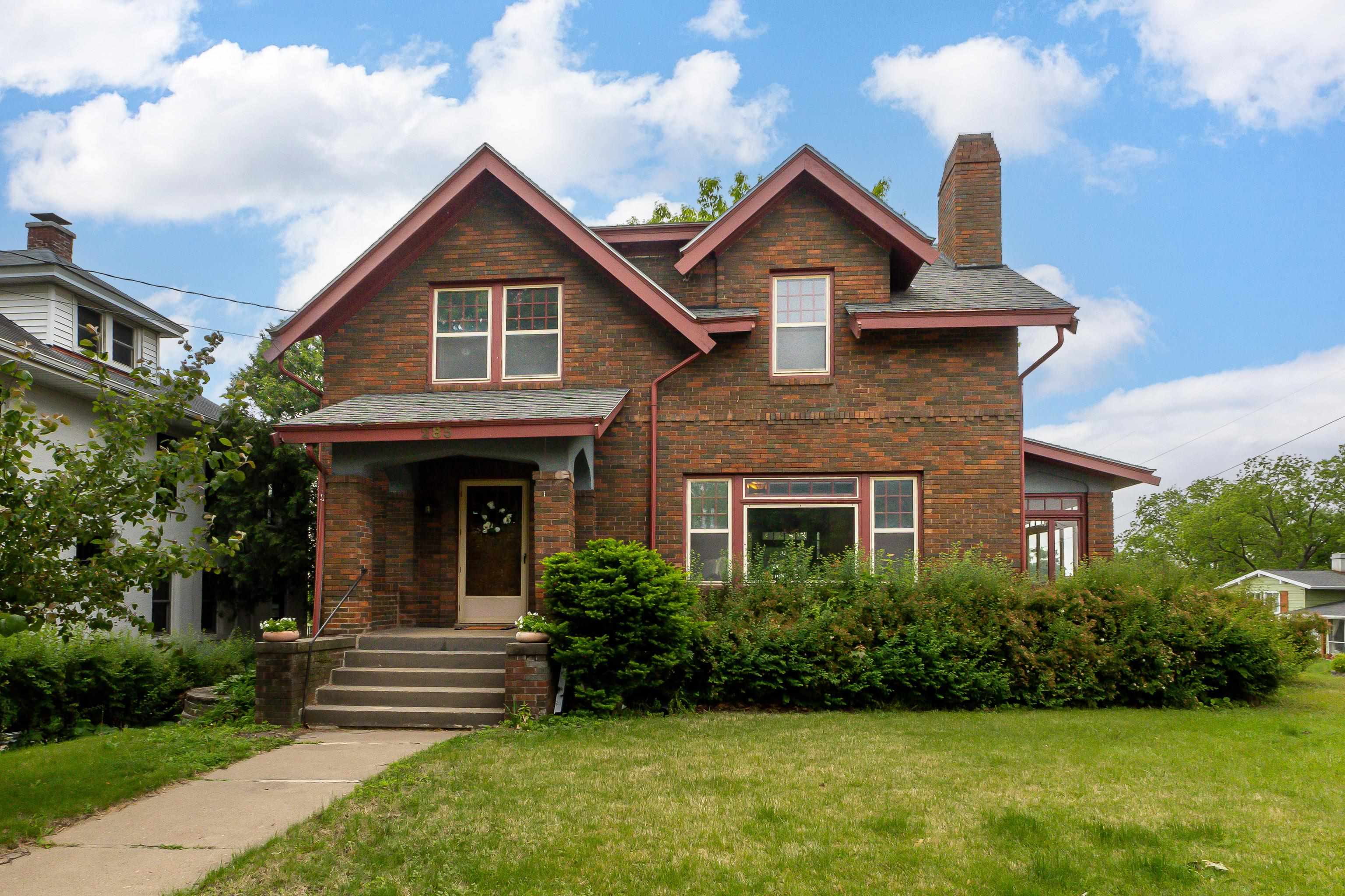 285 N Grandview Avenue