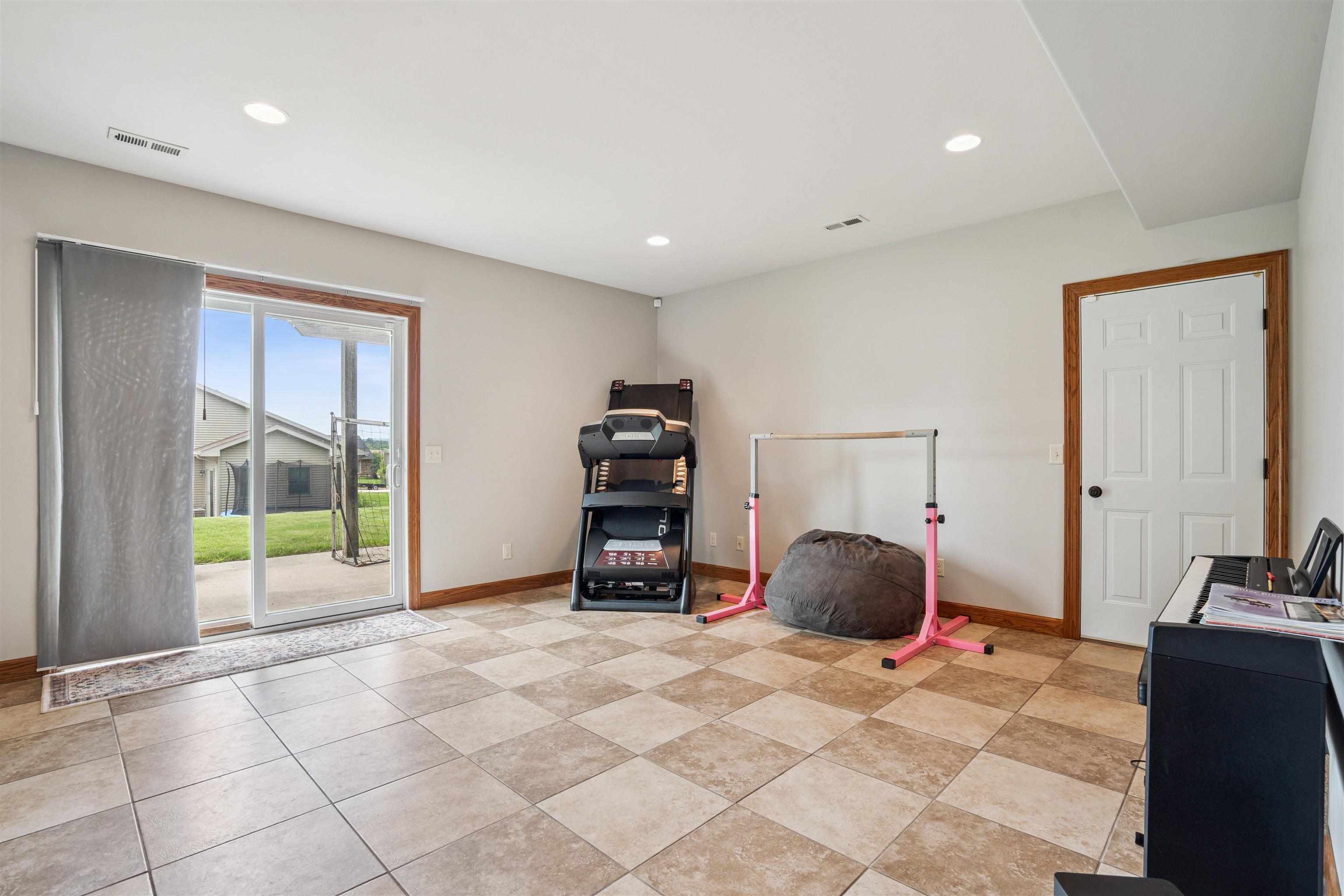 6655 Wellington Lane