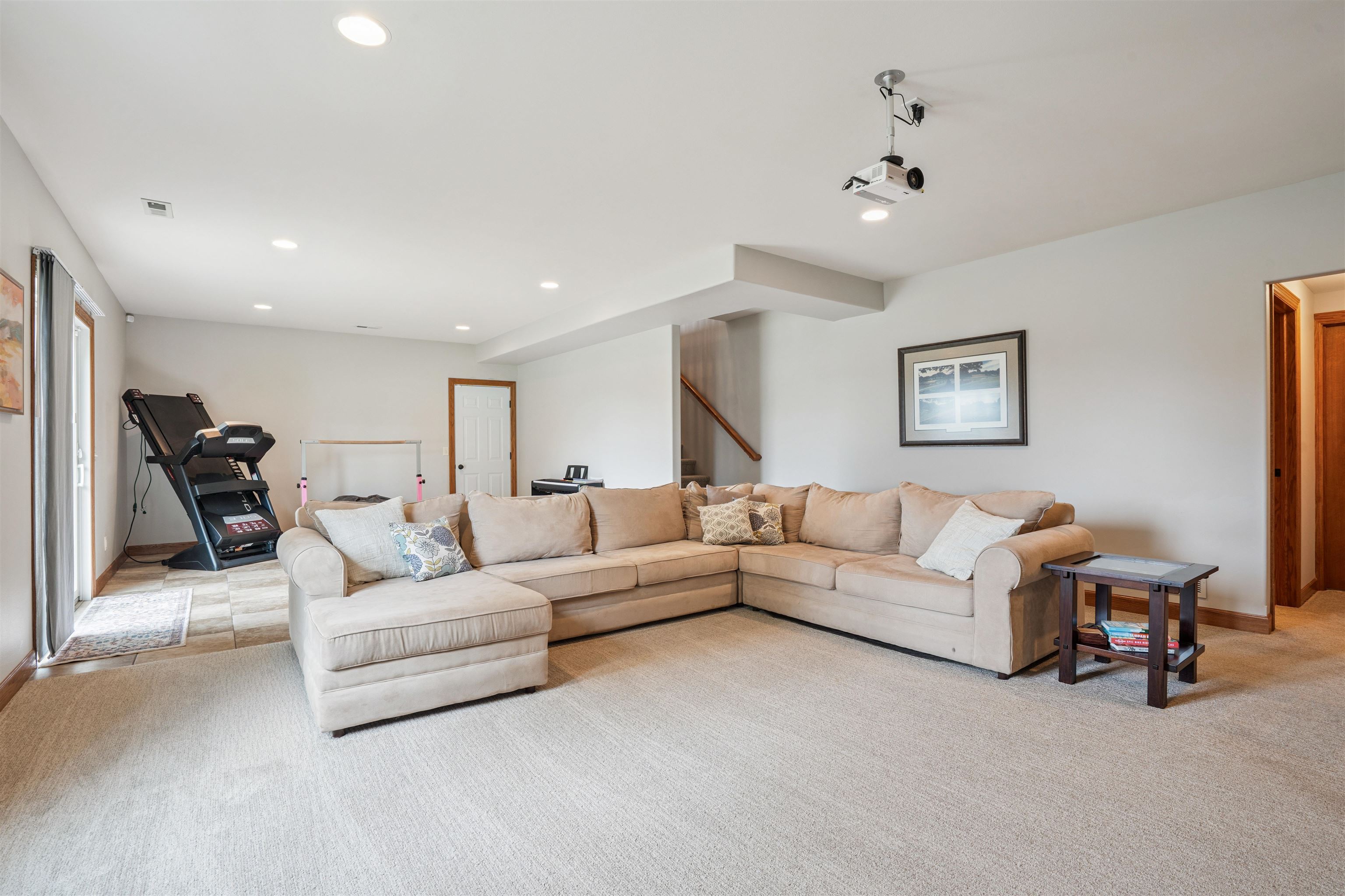 6655 Wellington Lane