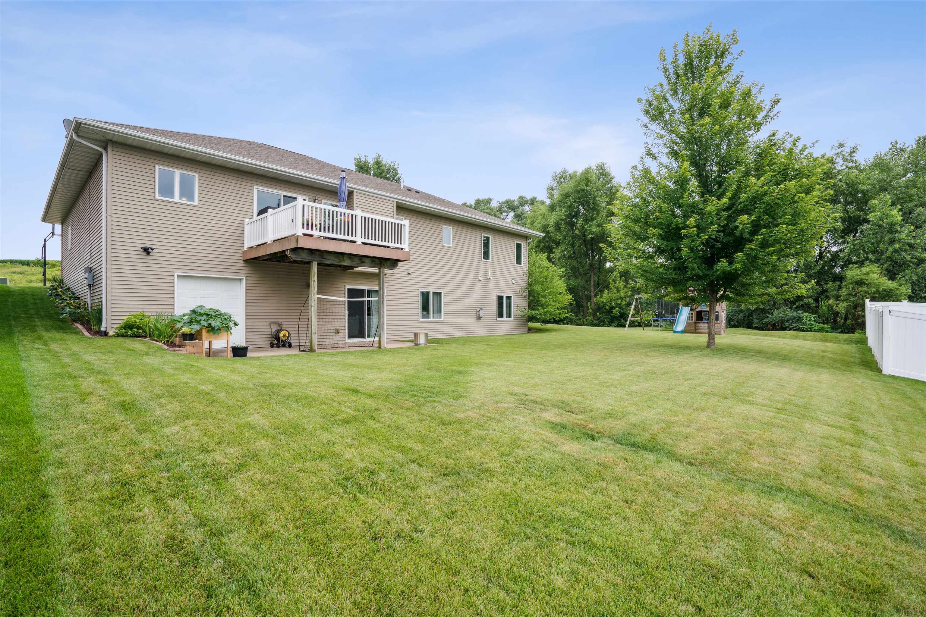 6655 Wellington Lane