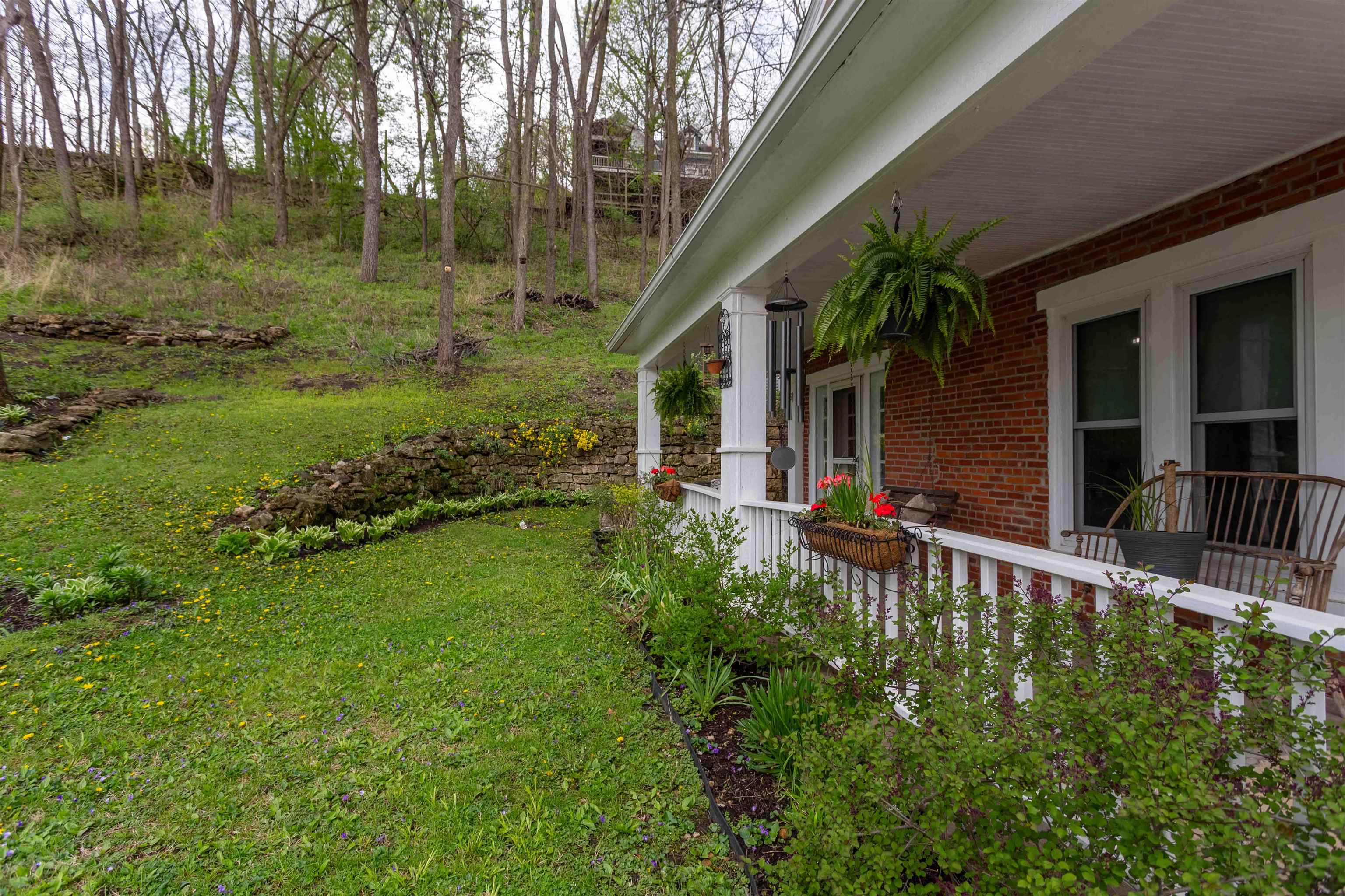 502 Dewey Avenue