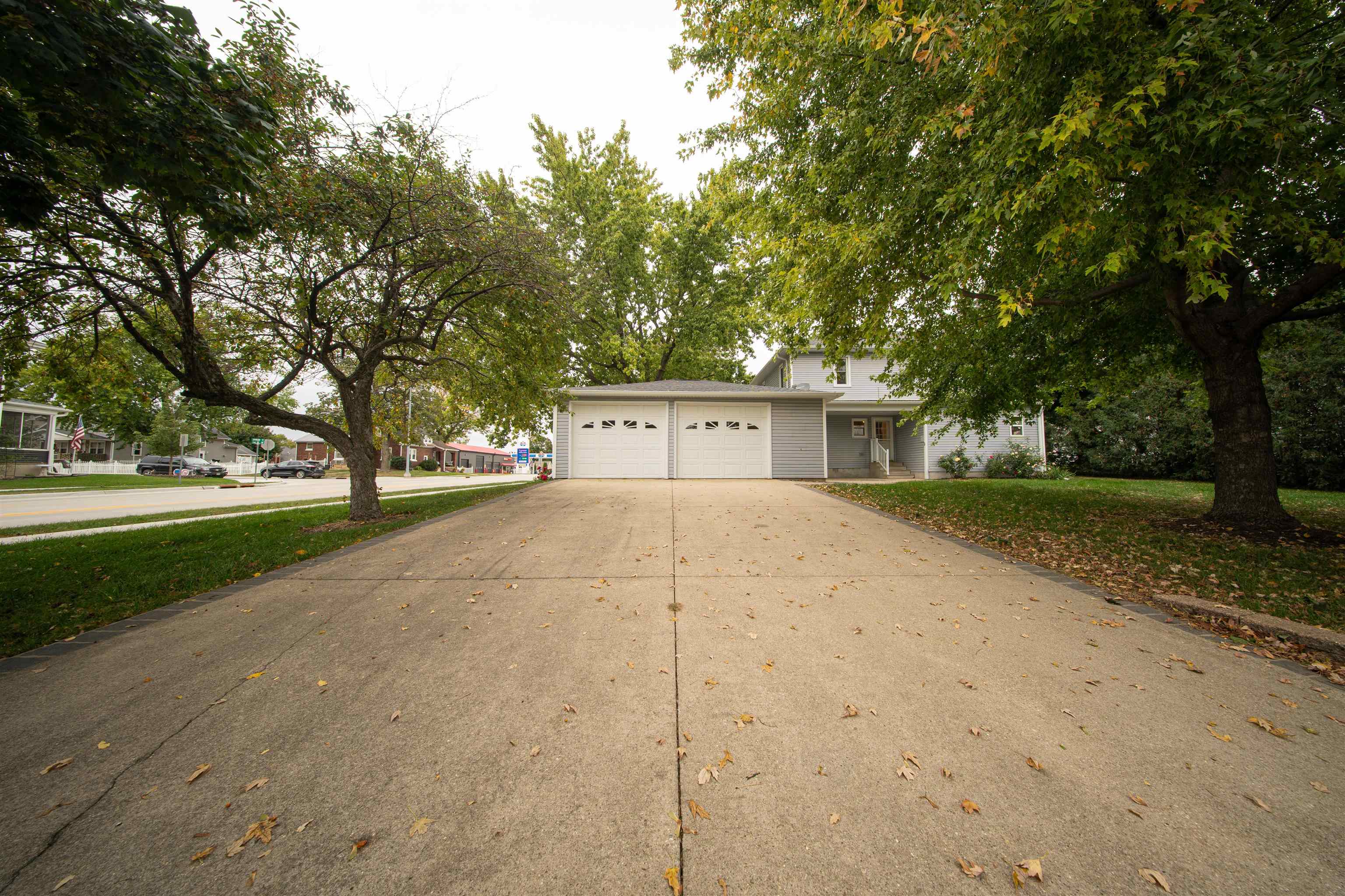 319 SW 2nd Avenue