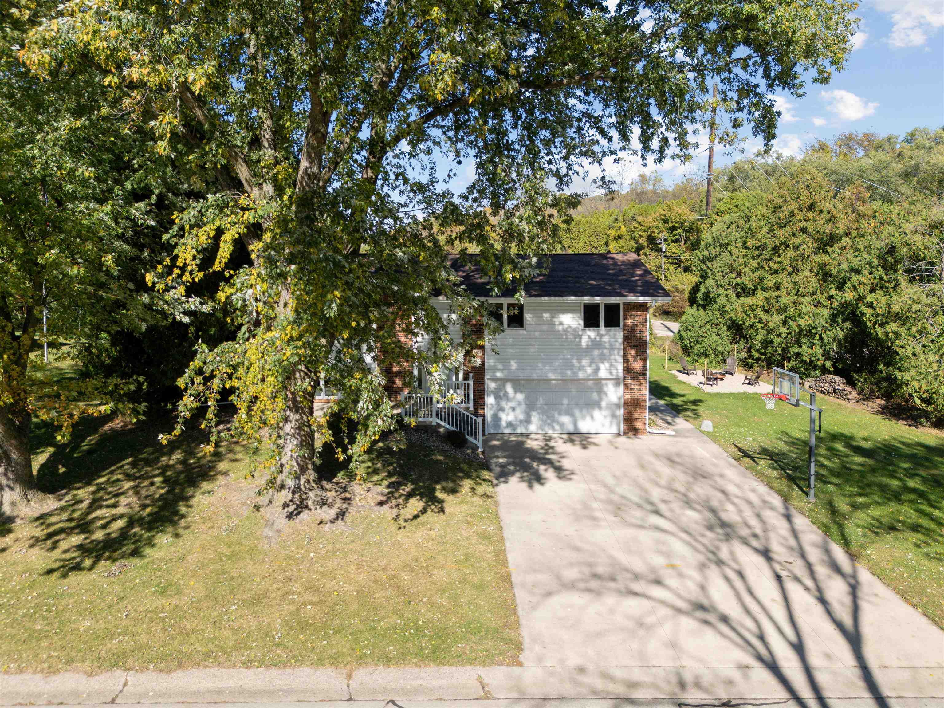 9935 Ginger Ridge
