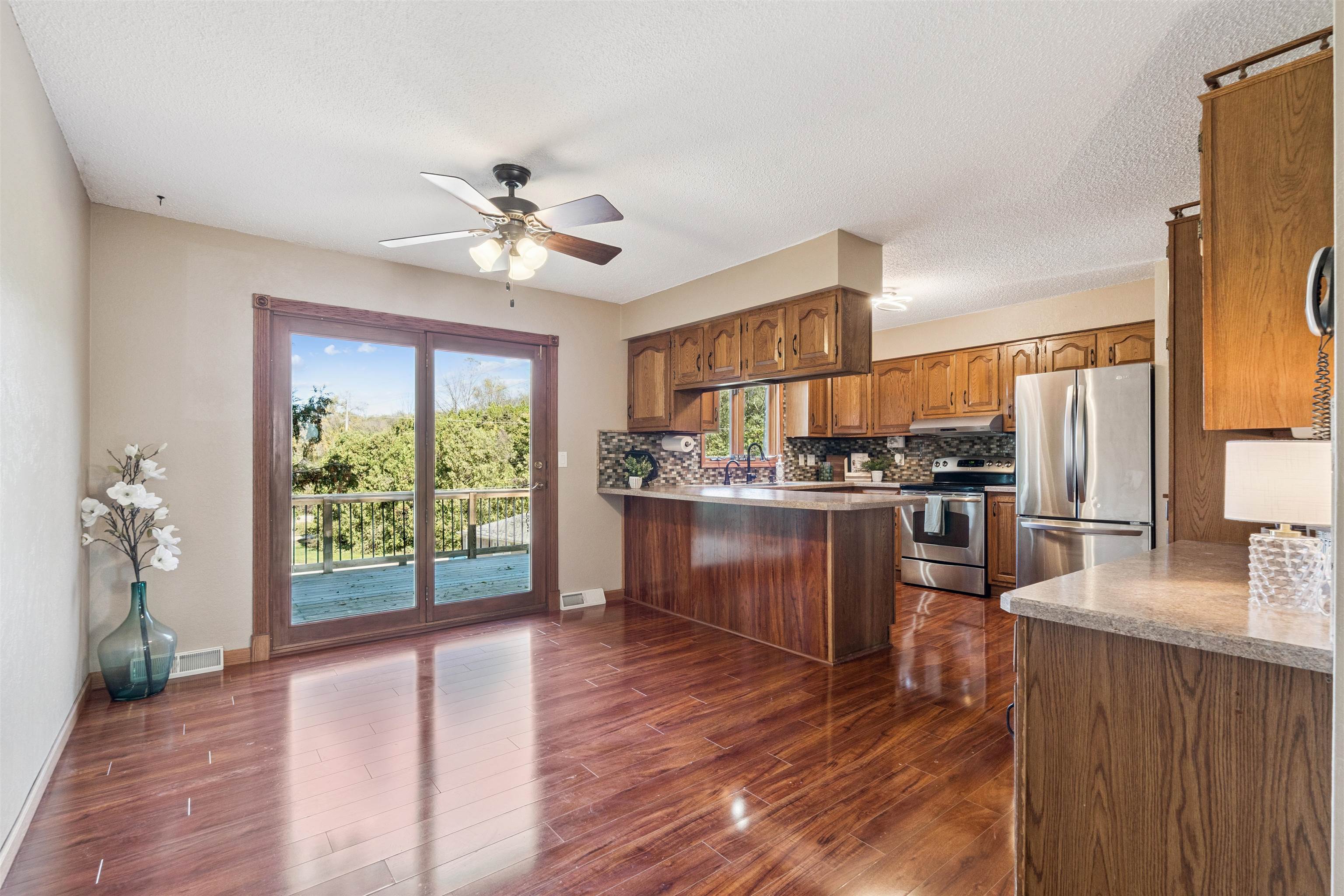 9935 Ginger Ridge