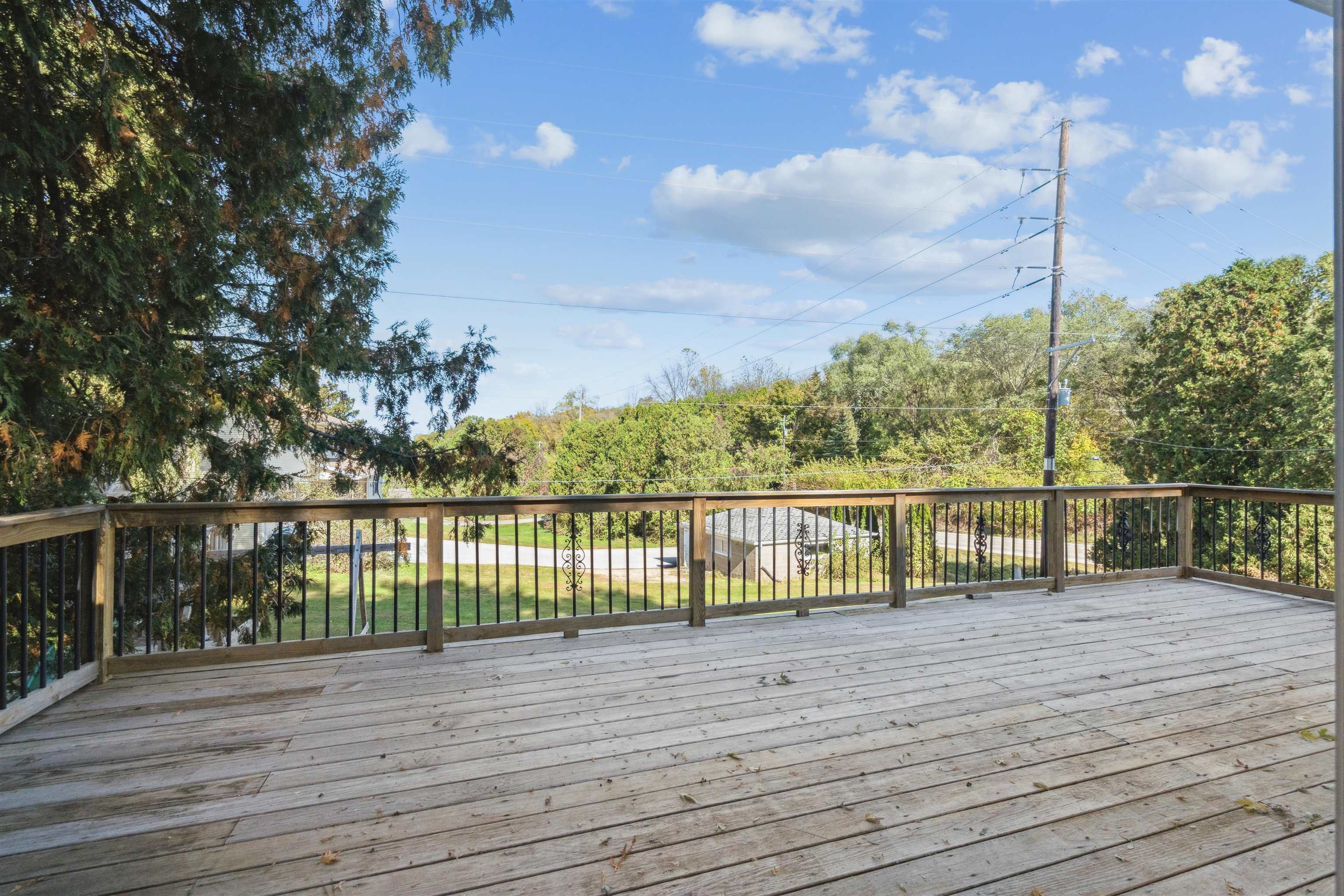 9935 Ginger Ridge