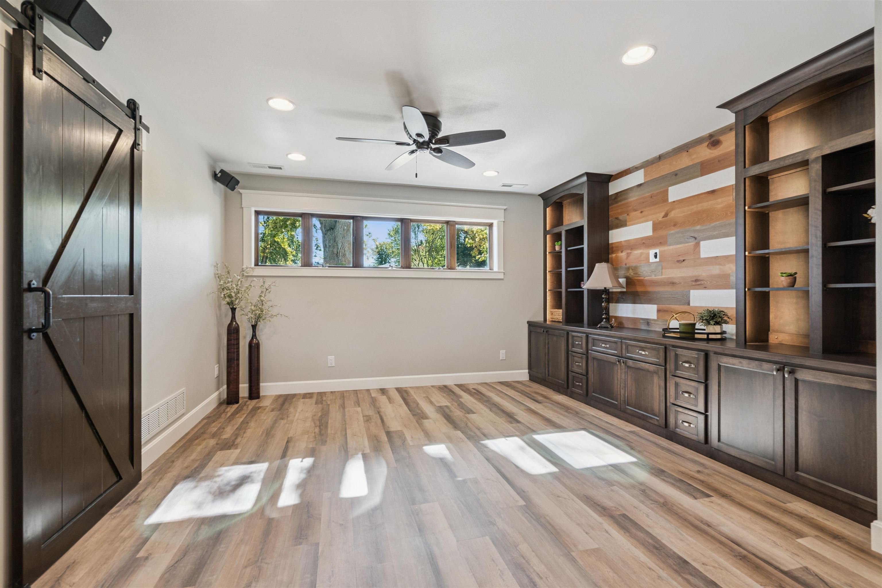 9935 Ginger Ridge