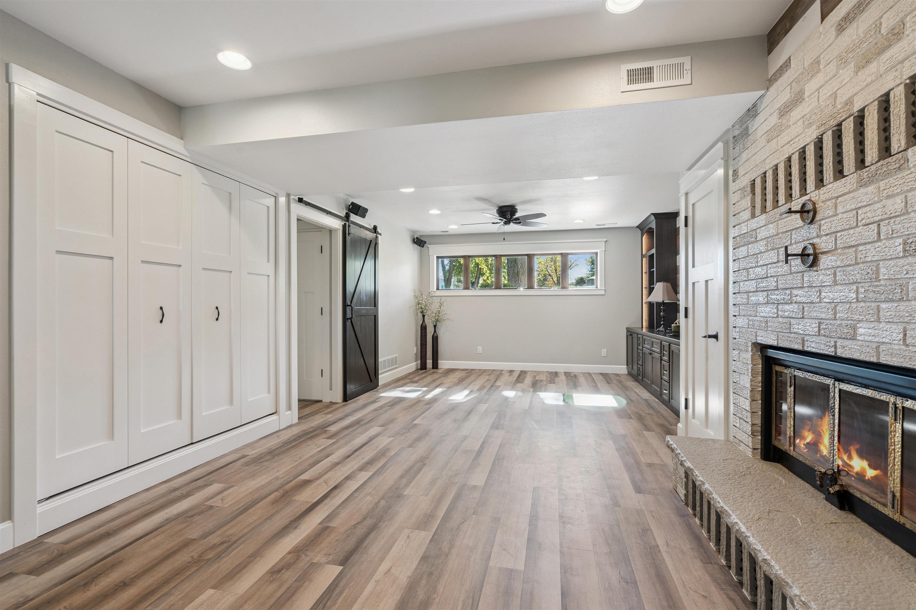 9935 Ginger Ridge