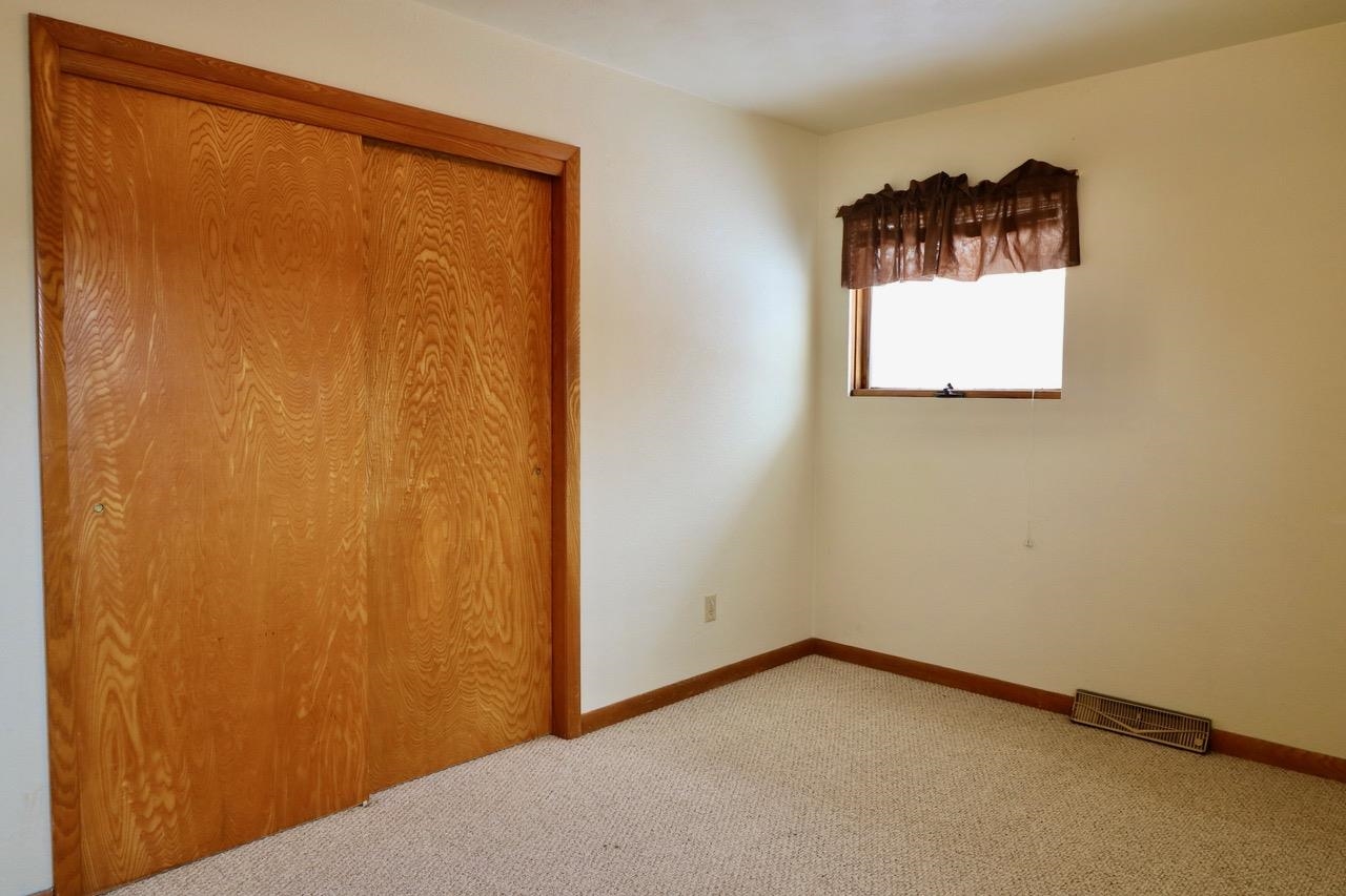 2717 Shady Lane