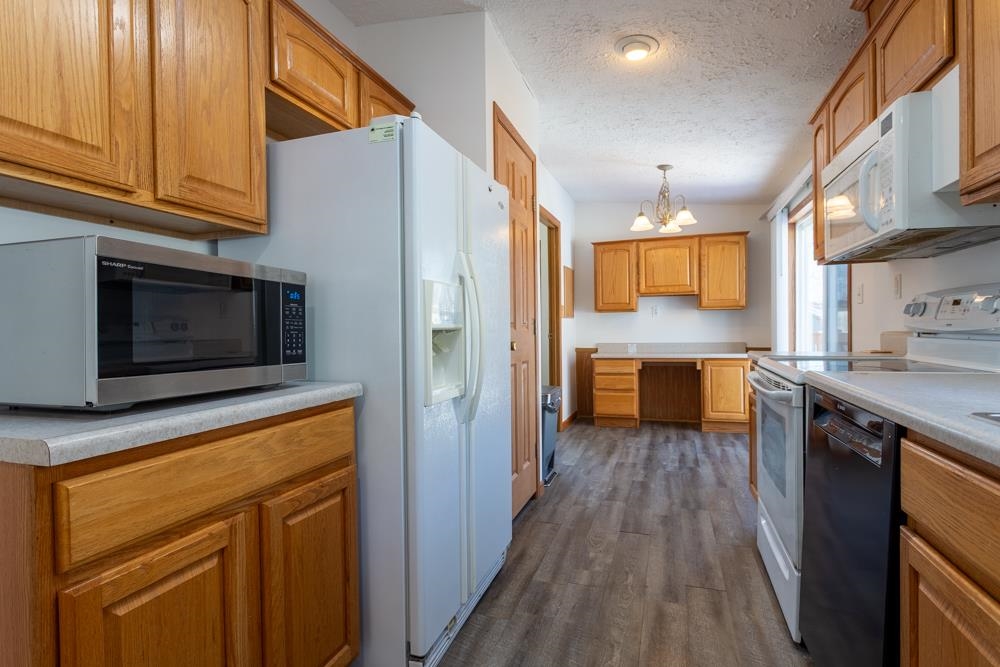 108 Smoke Signal Lane