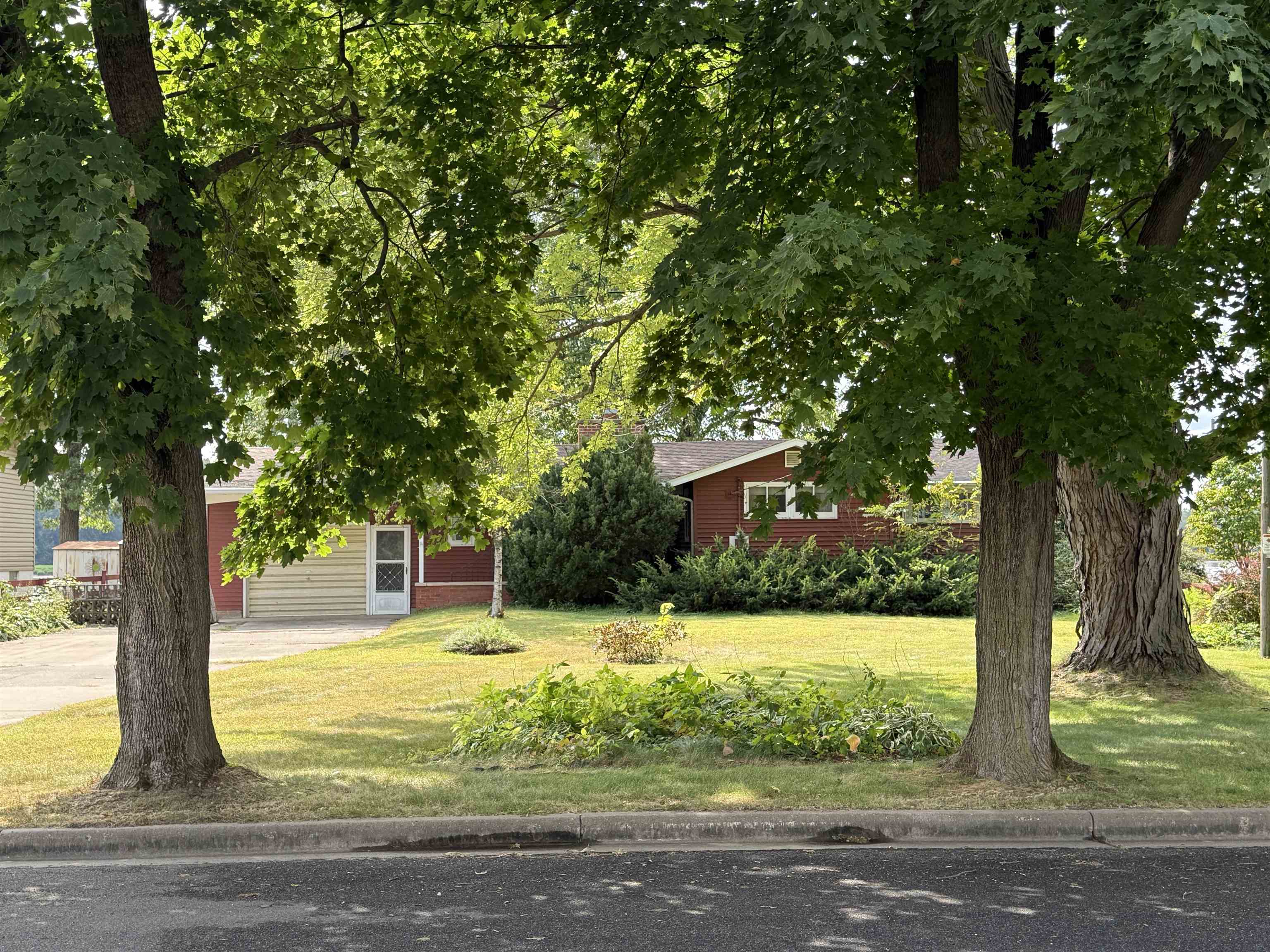 722 Front Street