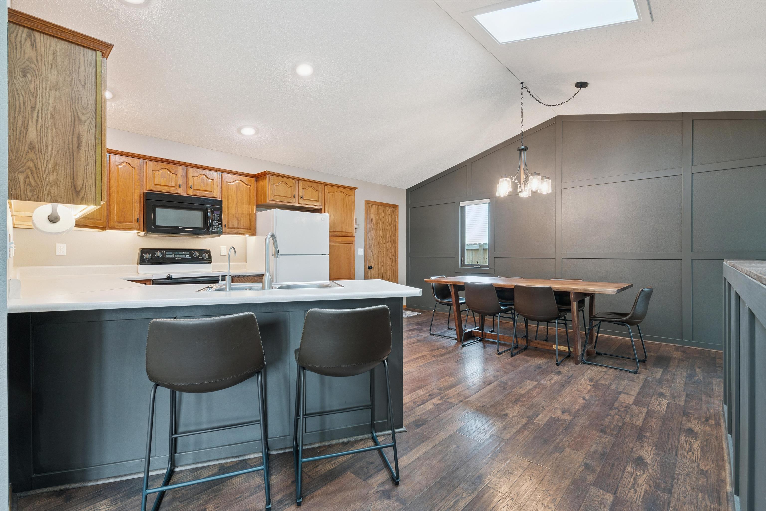 510 Maple Ridge Street