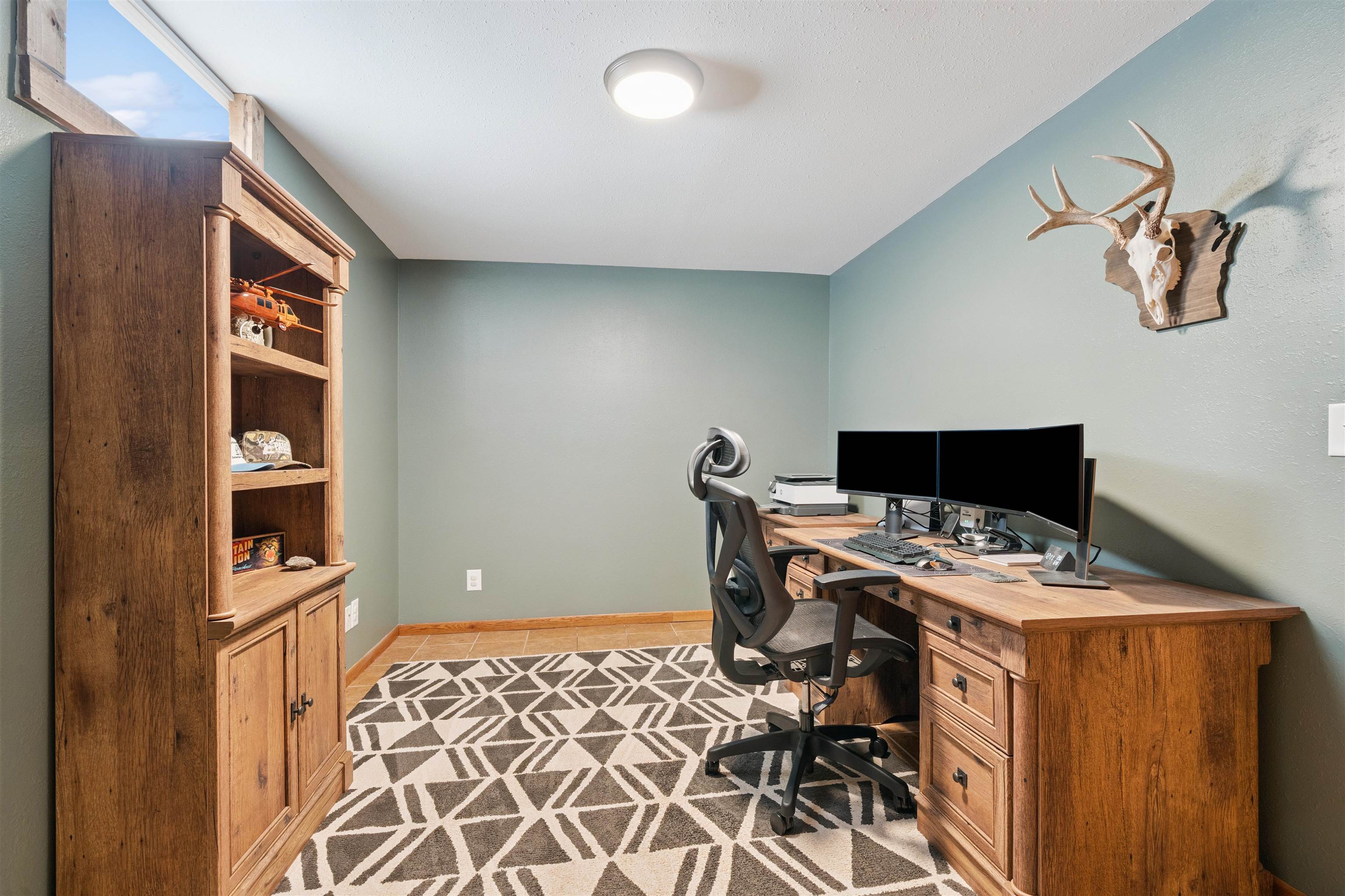 510 Maple Ridge Street