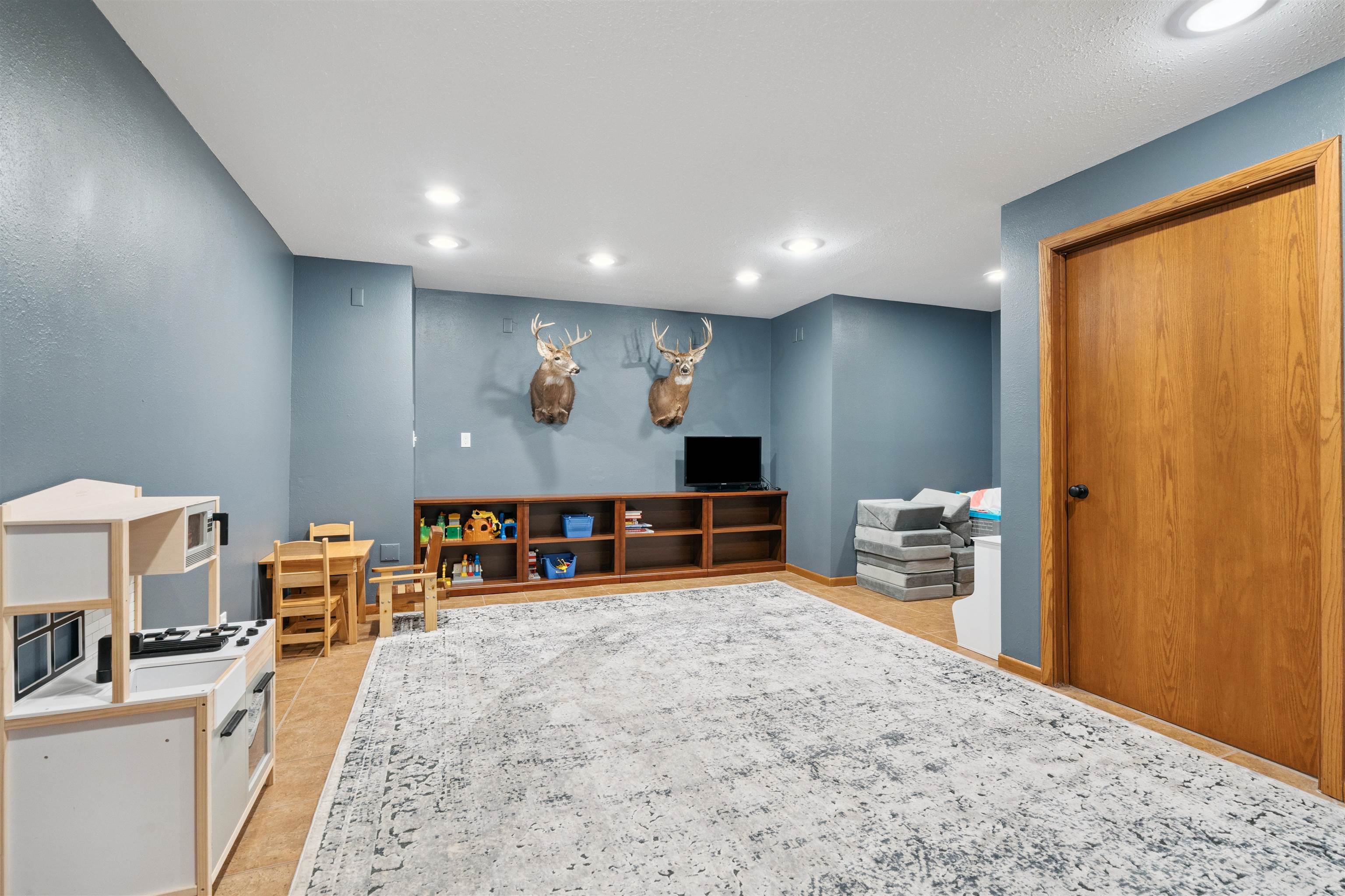 510 Maple Ridge Street