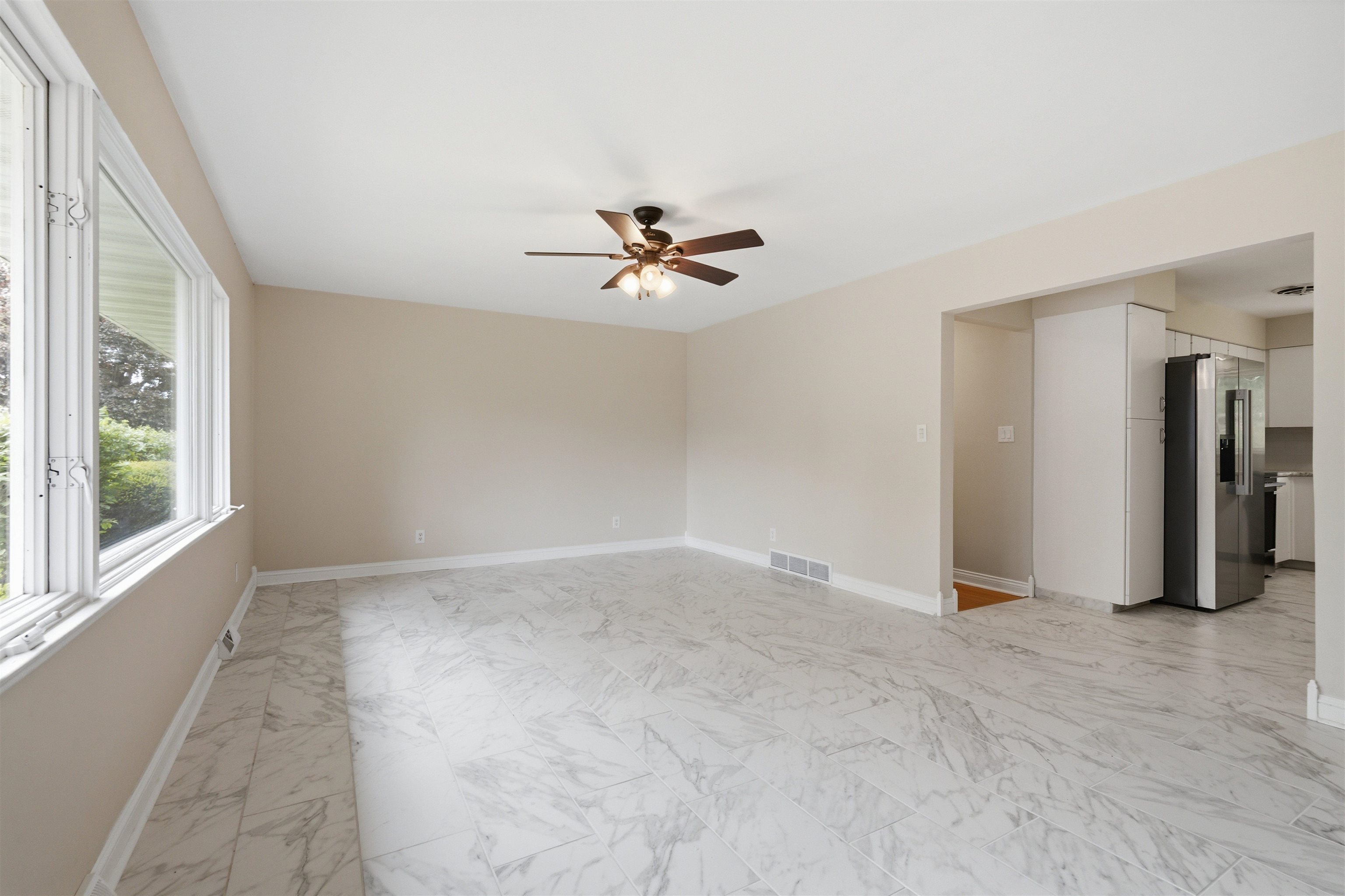 1821 Glendale Court