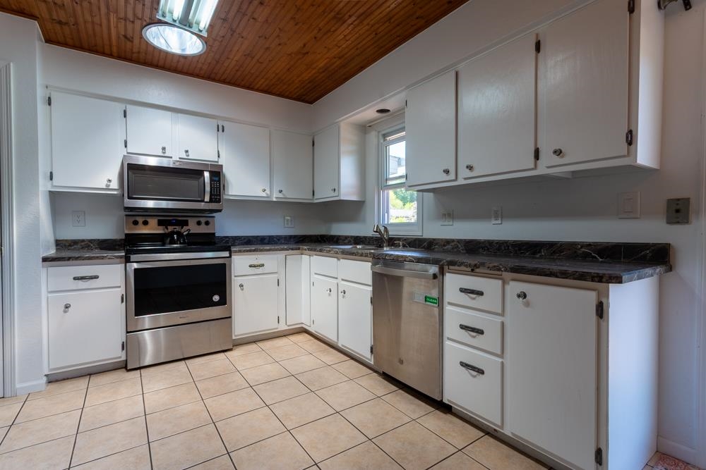 515 Stevens Court